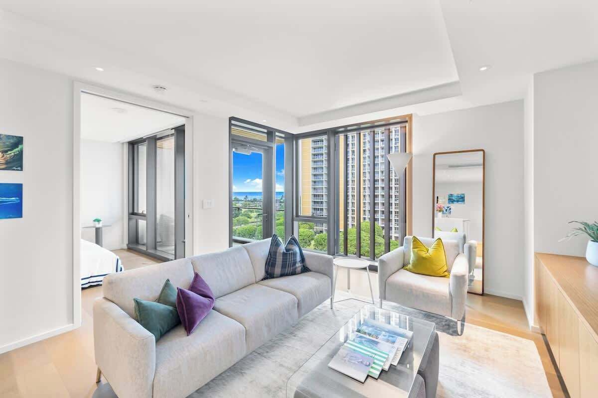 Luxury Ocean View 1BR Suite Park Lane 30 day Min