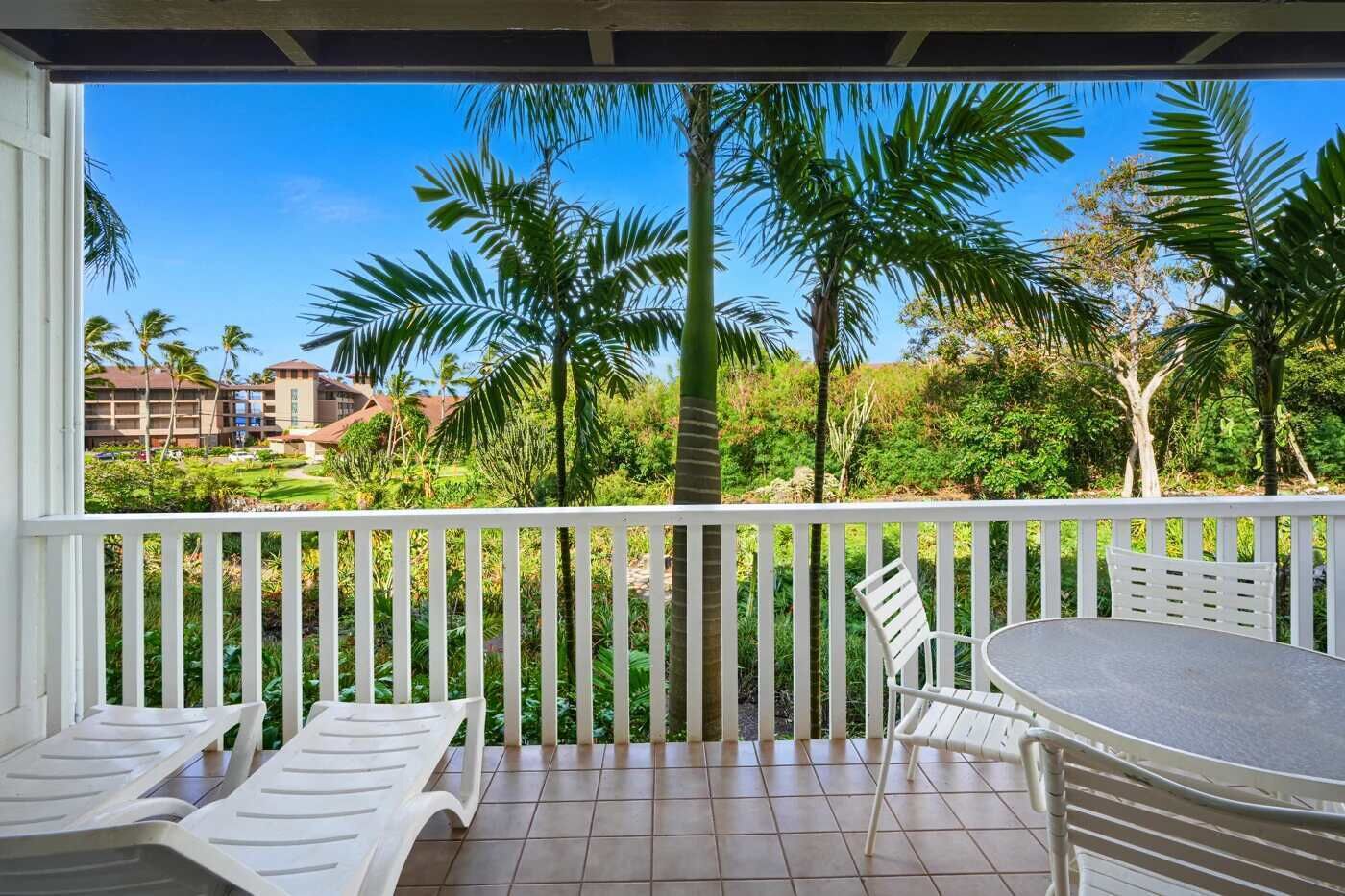 Sunny Poipu Condo w/ A/C close to Beach. Moir Garden and Partial Ocean View #301
