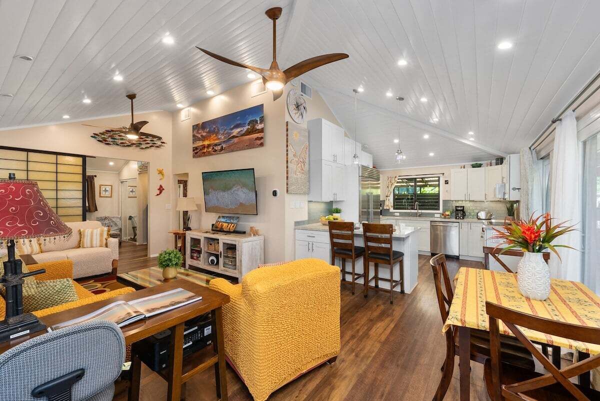 ICC 22 Beautiful 2BD Cottage Perfect Tropical Vacation