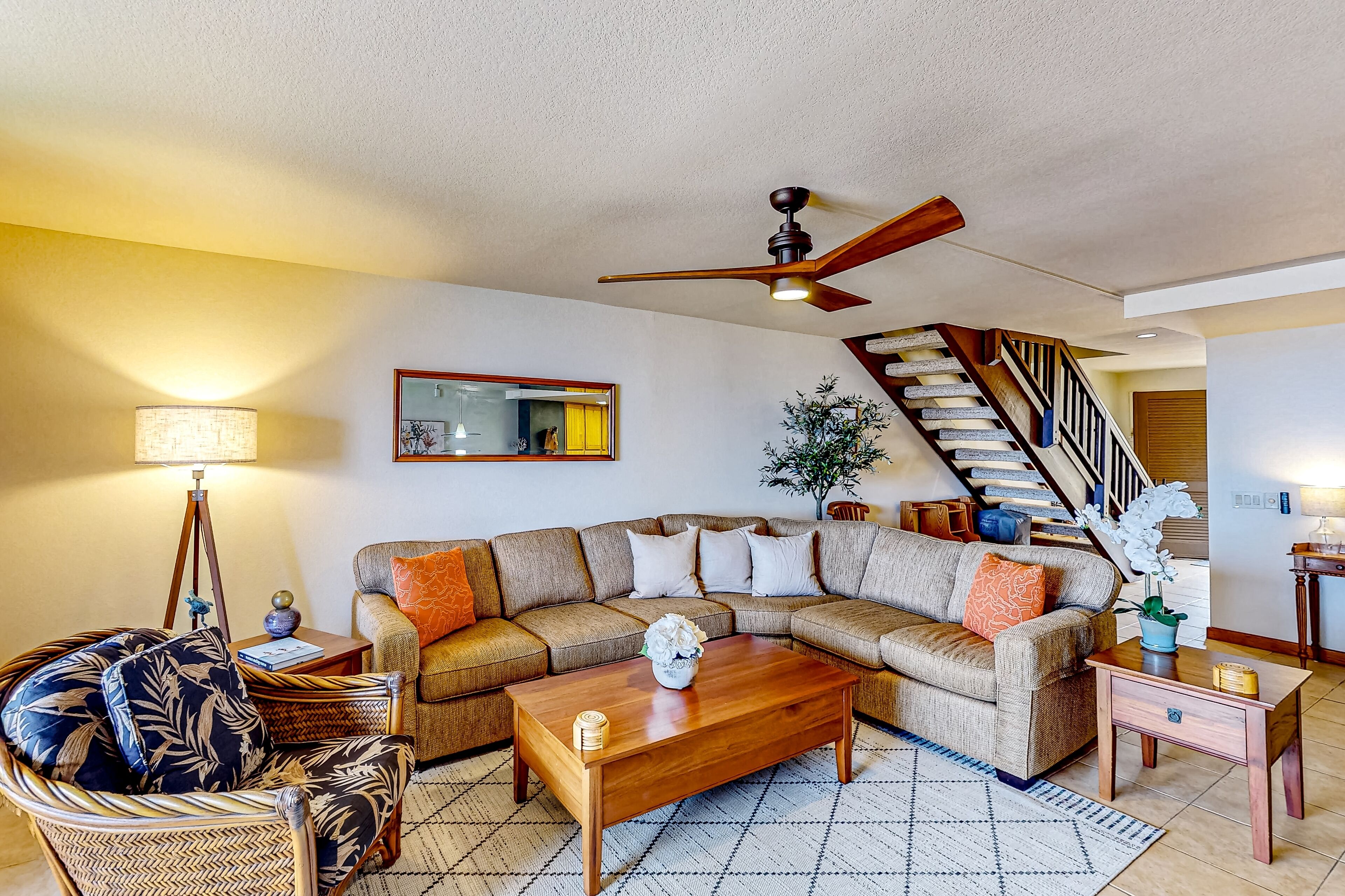 Oceanfront resort condo with amazing view, pool, hot tub - walk to Poipu beaches