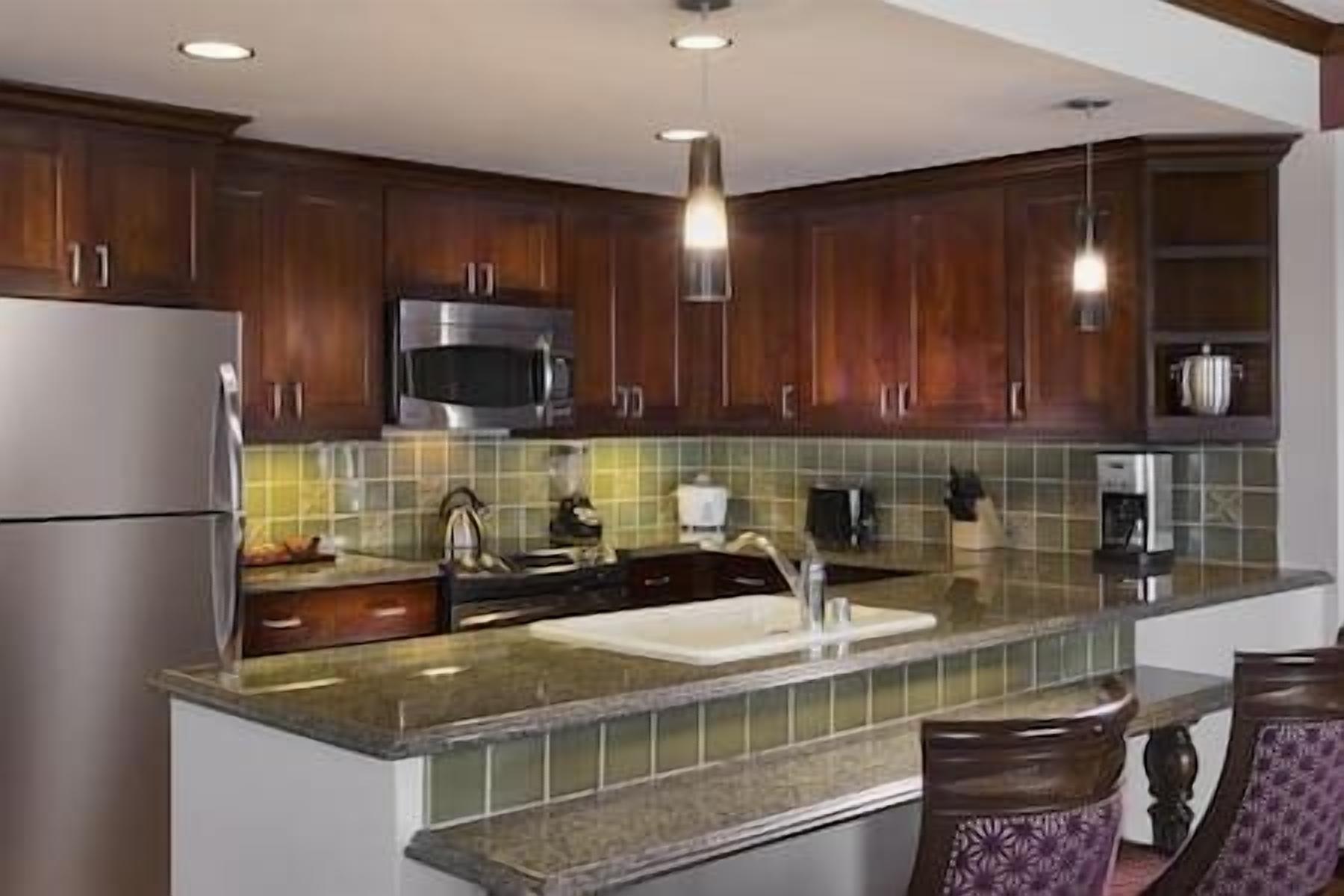 Waikiki Beach Walk Beachfront Resort & Spa