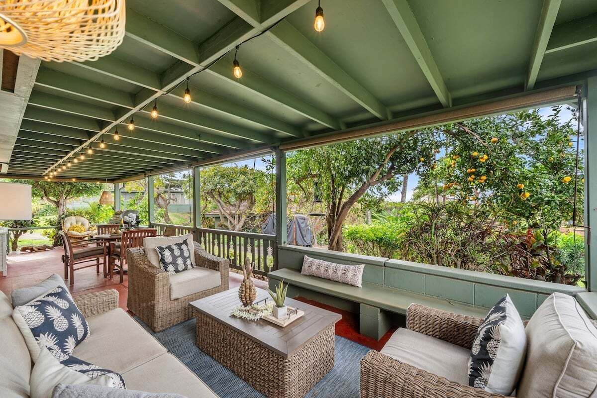 ICC 28 Remodeled 2BD Cottage in Kaanapali Walk to Beach and Pool