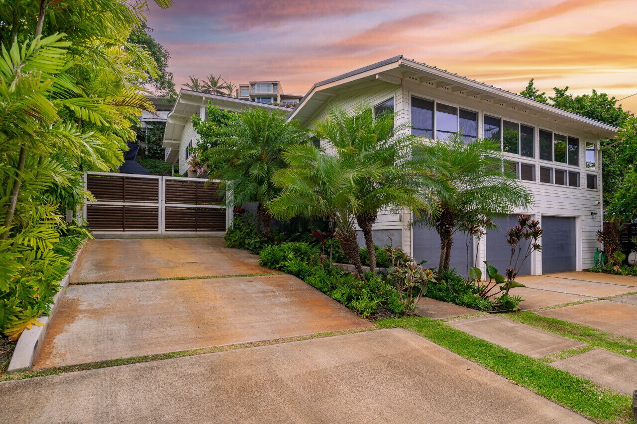 Kaikea Modern 1Ba Lanikai Cottage: Stylish & Private - 5 Min from Lanikai Beach