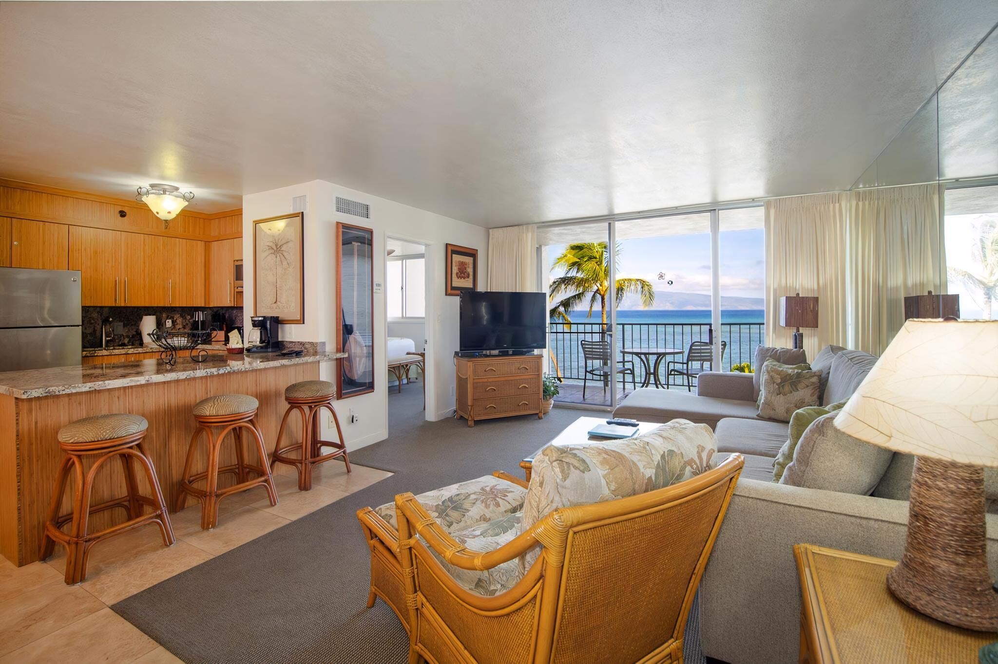 Royal Kahana Maui 408 Oceanfront 1 Bedroom