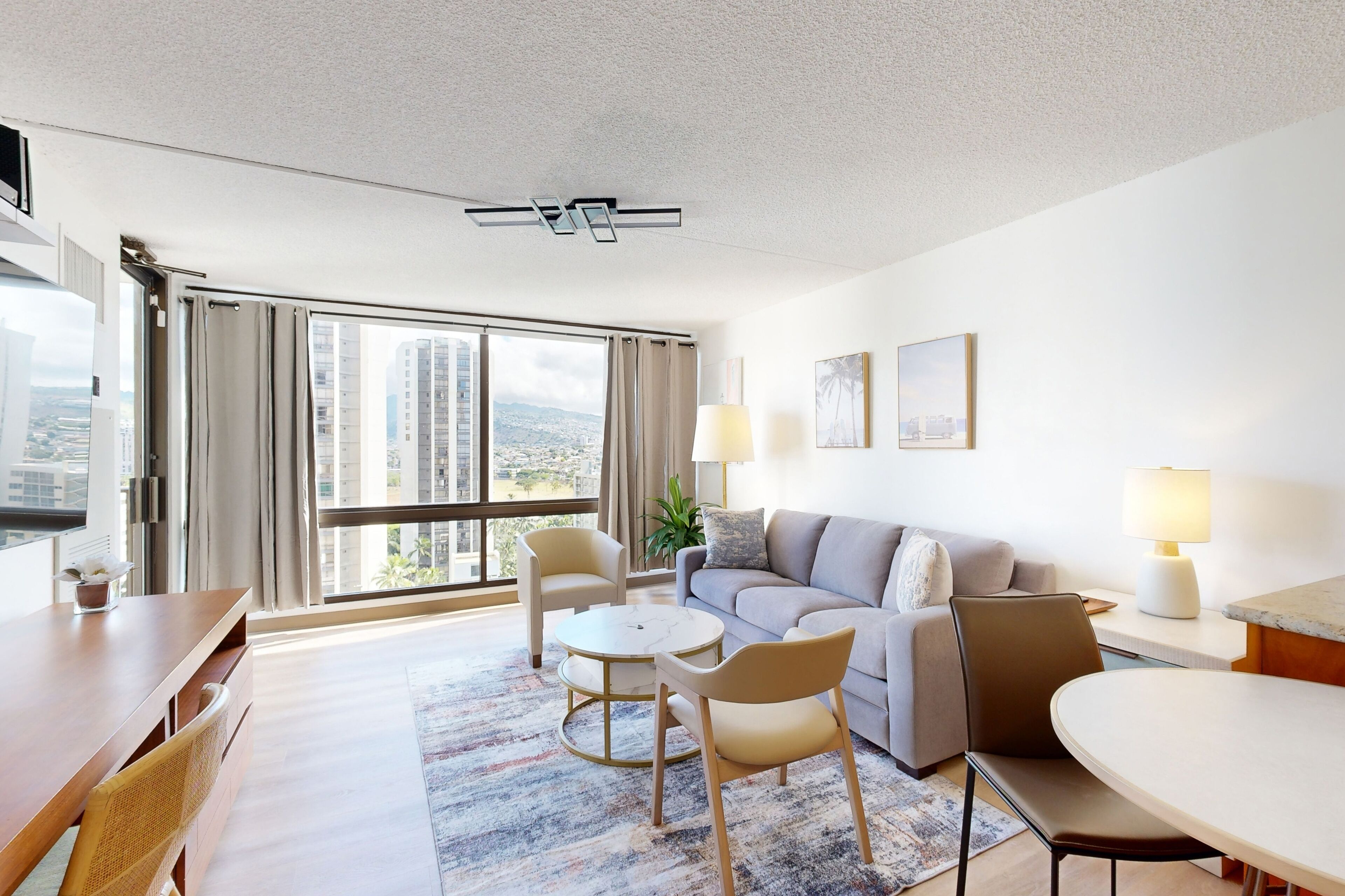 Downtown condo with pool, tennis, & mountain view - walk to beach