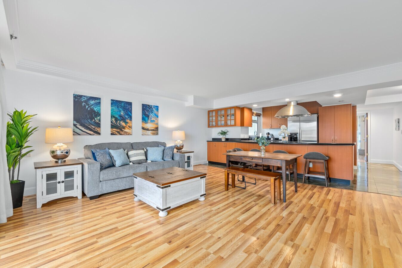 Honu Hale Waikiki: 2BDR  Spacious Panoramic View