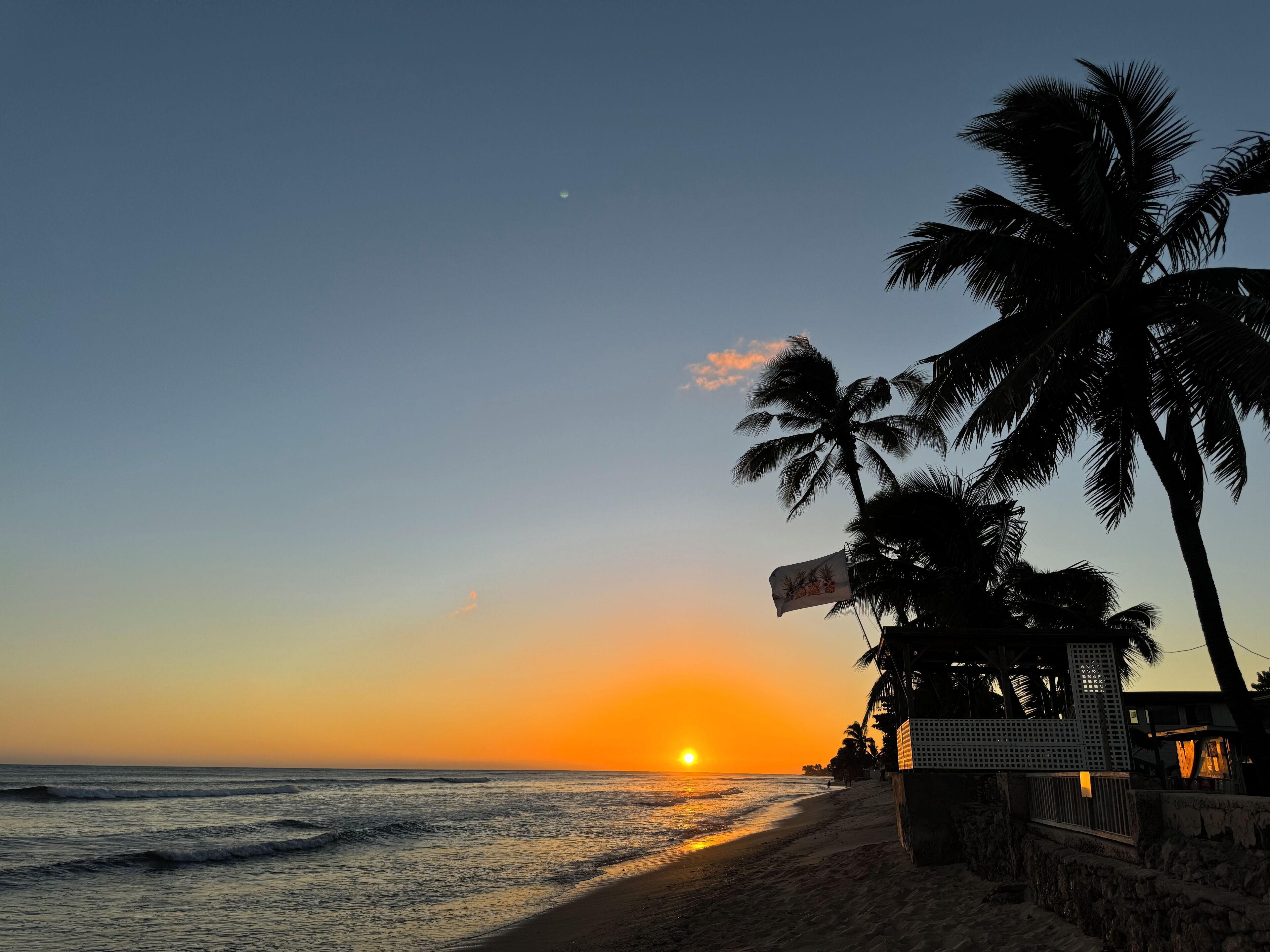 3-bedroom lovely unit just across the street from beautiful beach.