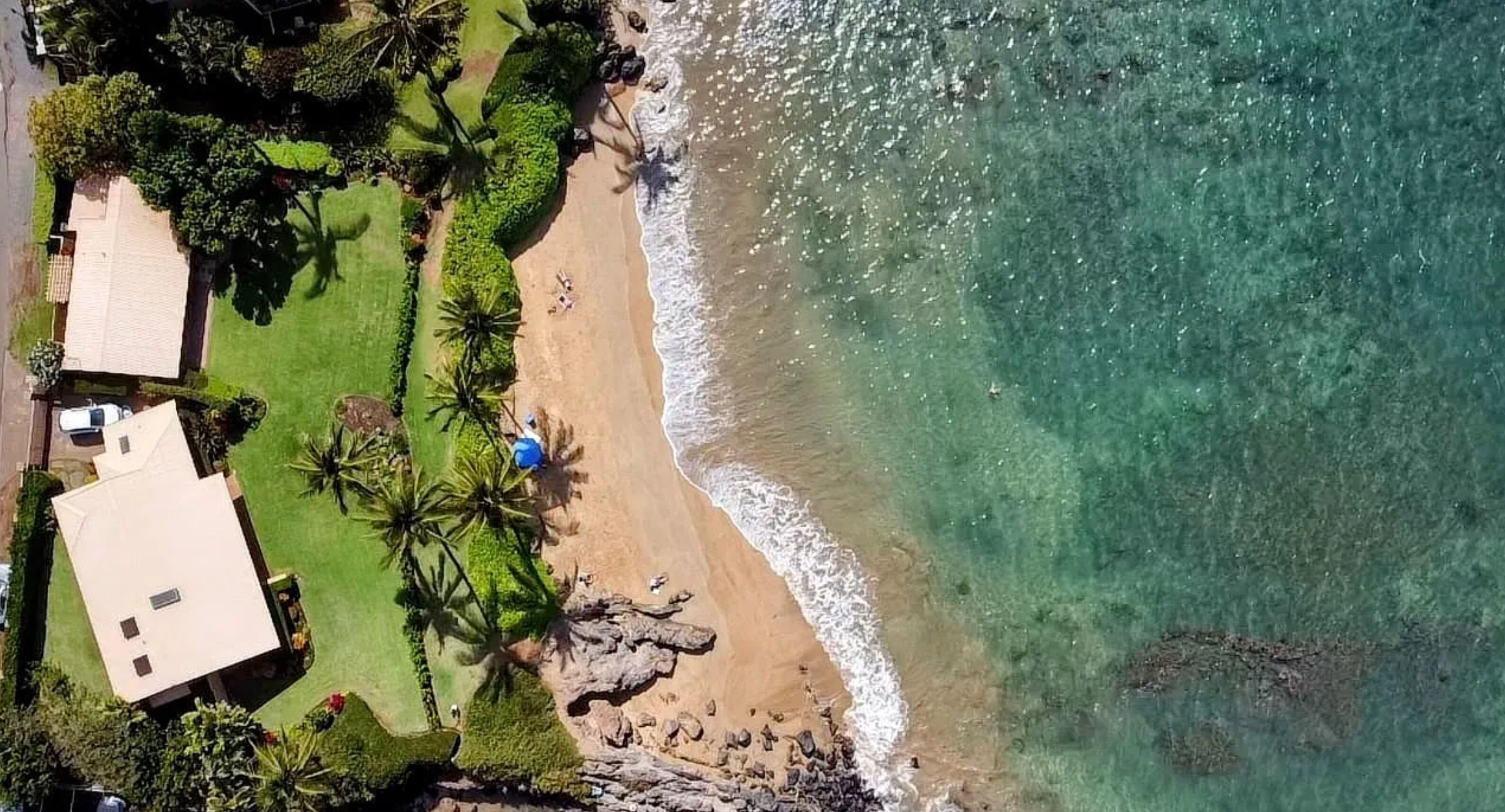 Rare Find! Ocean and Beach Front Cottage!
