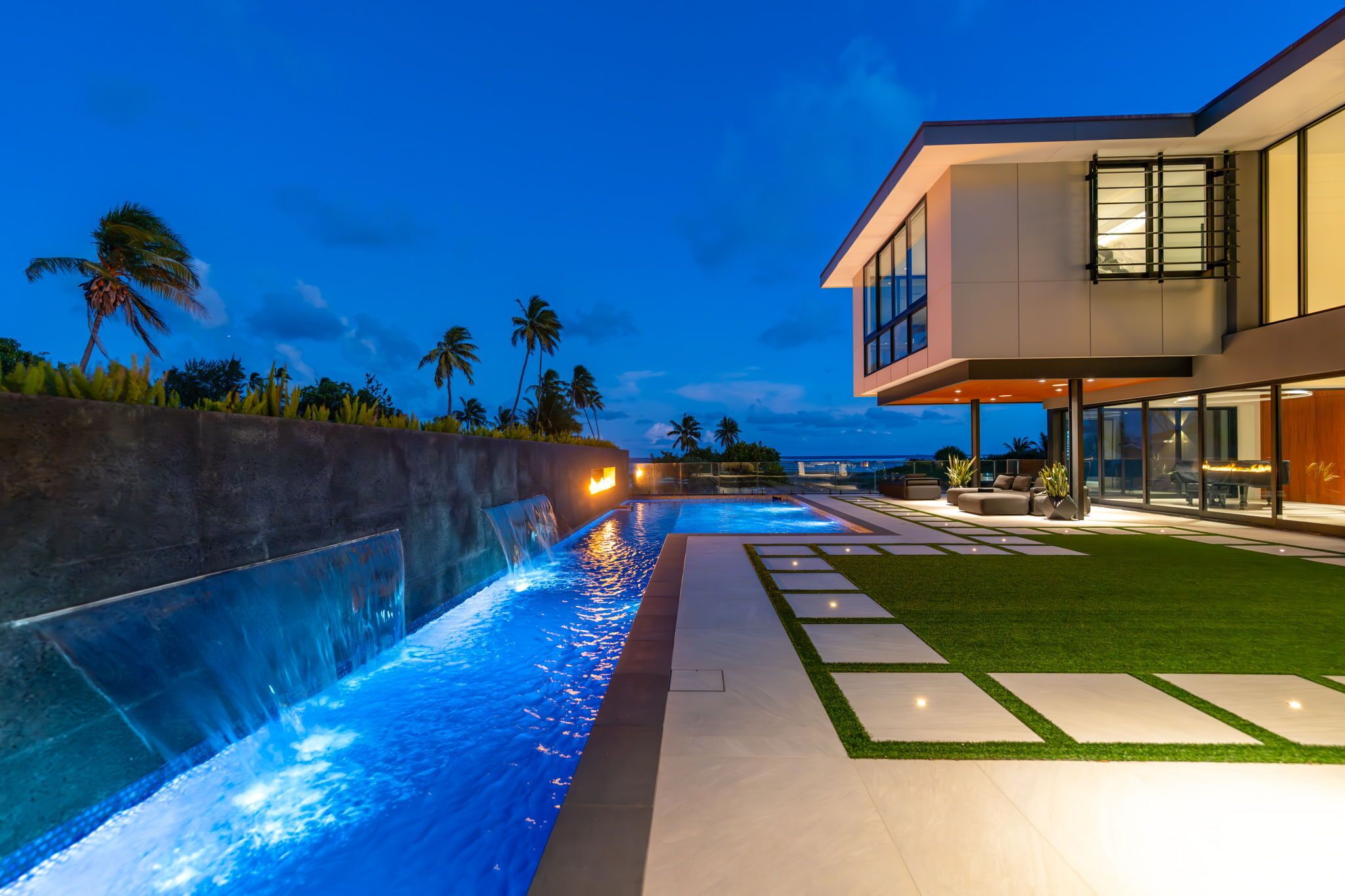 Ocean Villa Emilie – Contemporary Luxury with Panoramic Views in Honolulu