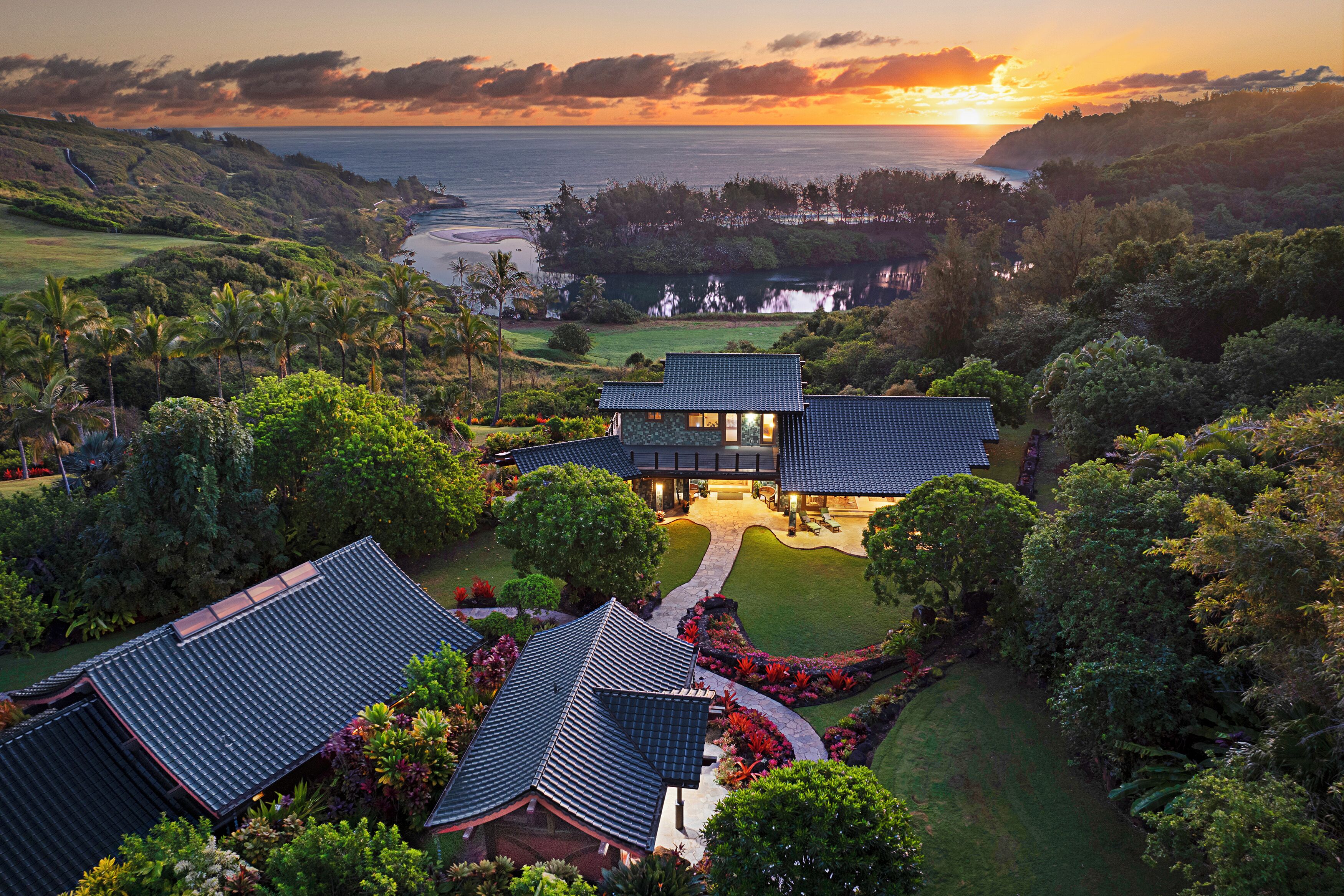 Private estate on 12 lush acres, ocean views, path to beach, main house plus two guest cottages!