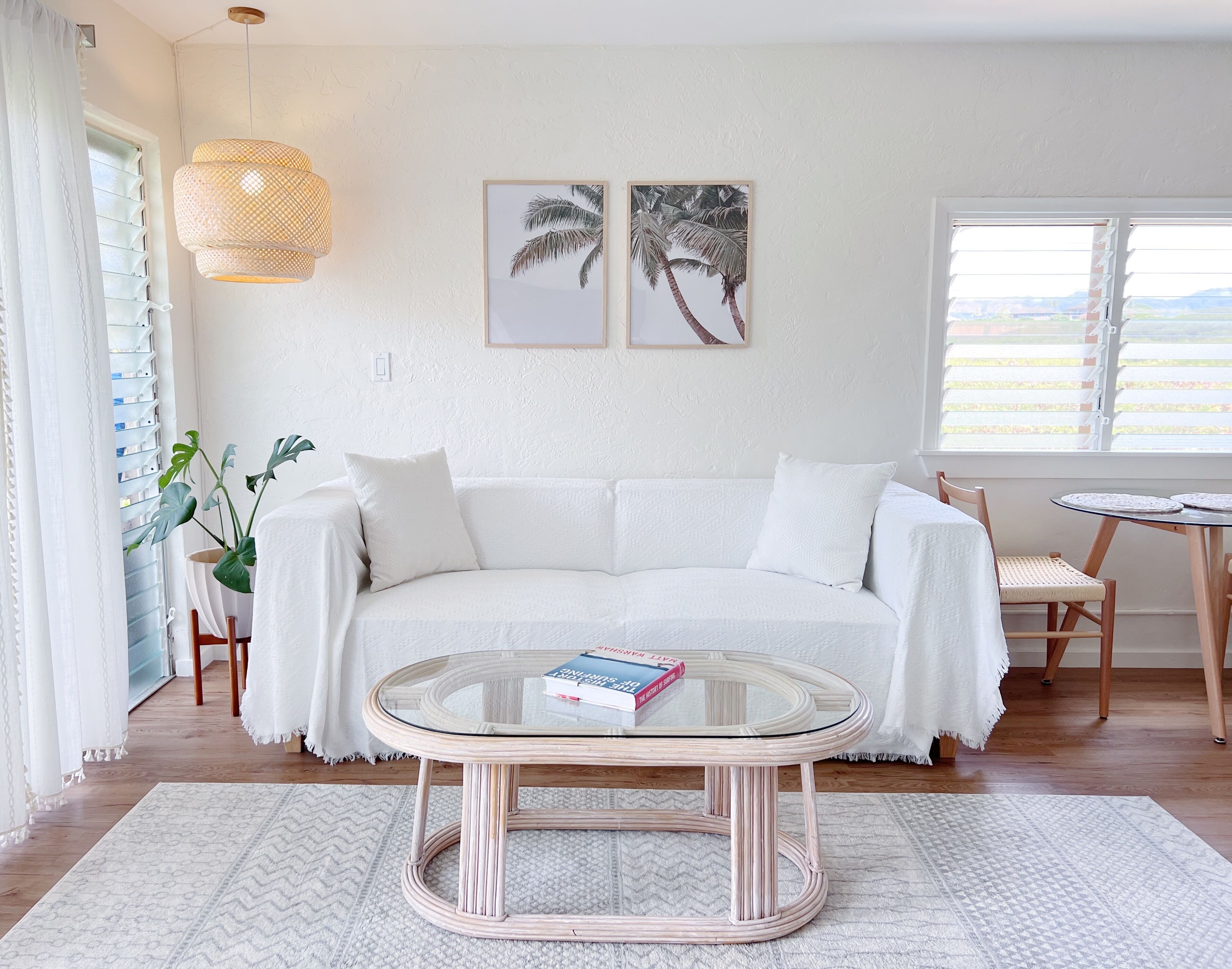 Tropical Oceanside Oasis - A bright and spacious studio on the beach!