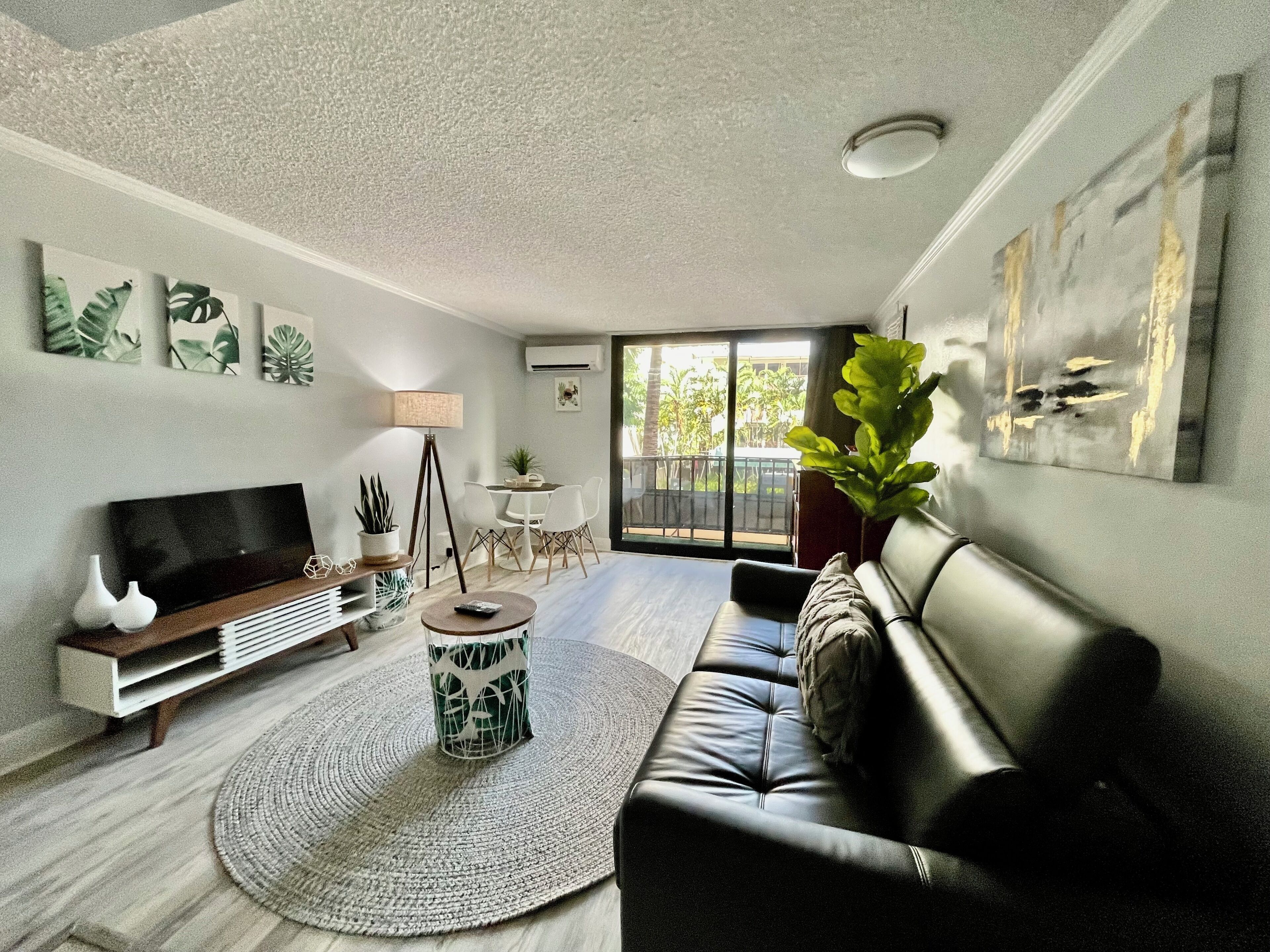 Waikiki 1BR Condo Full Kitchen w/ Extra Beds