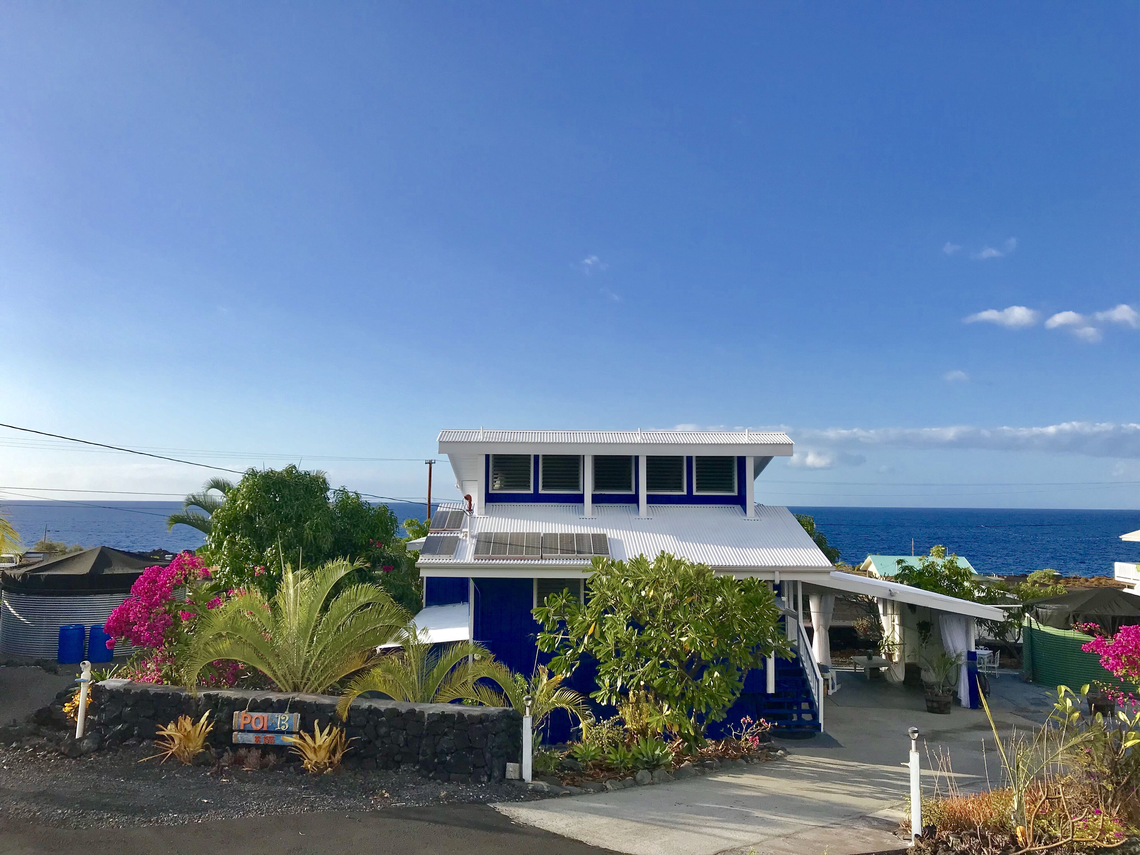 Romantic Sea Side Cottage known as "POI*13"