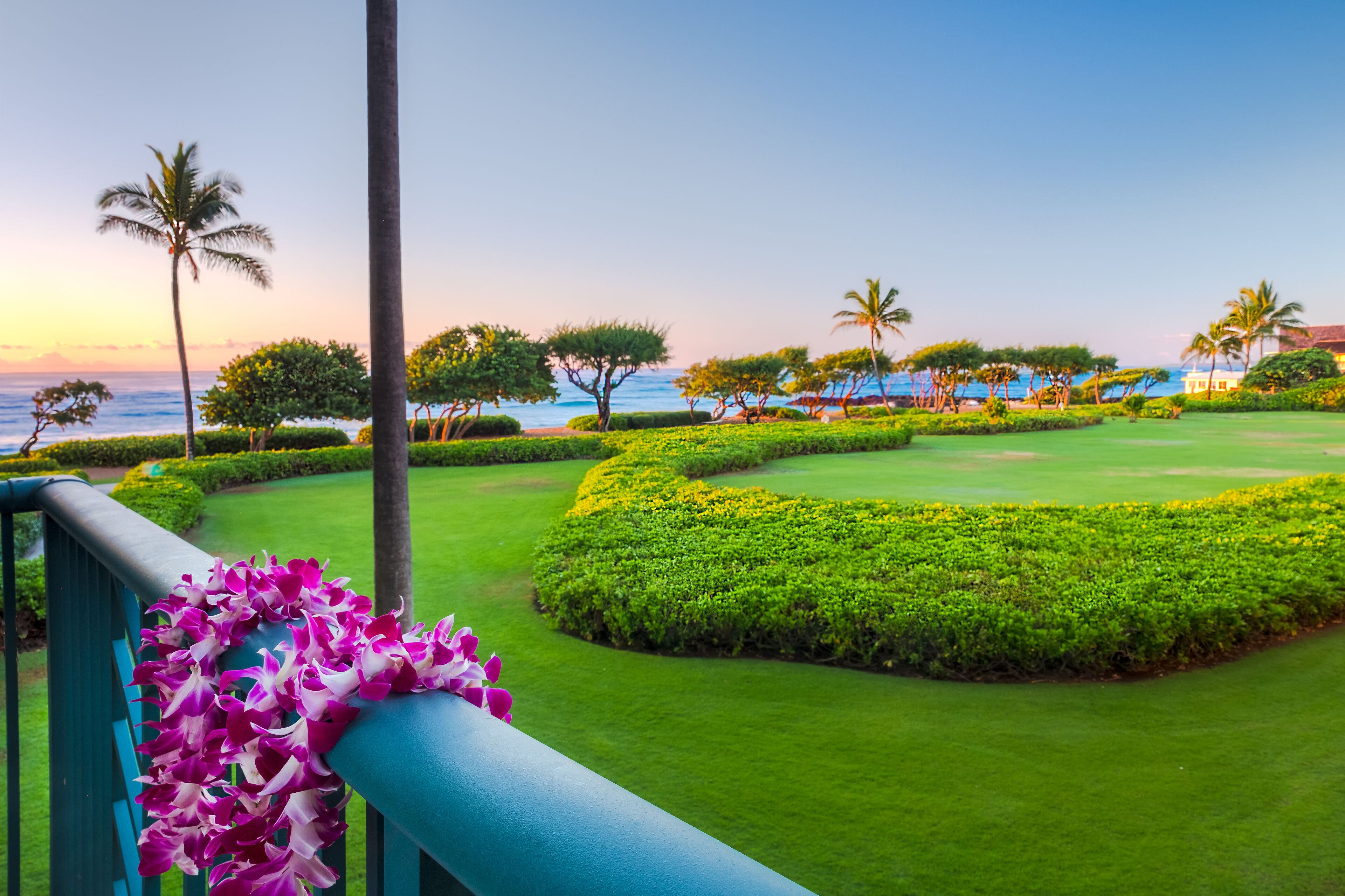 Oceanfront Boutique Condo. 5% Discount for Most Stays of 7 or More Nights