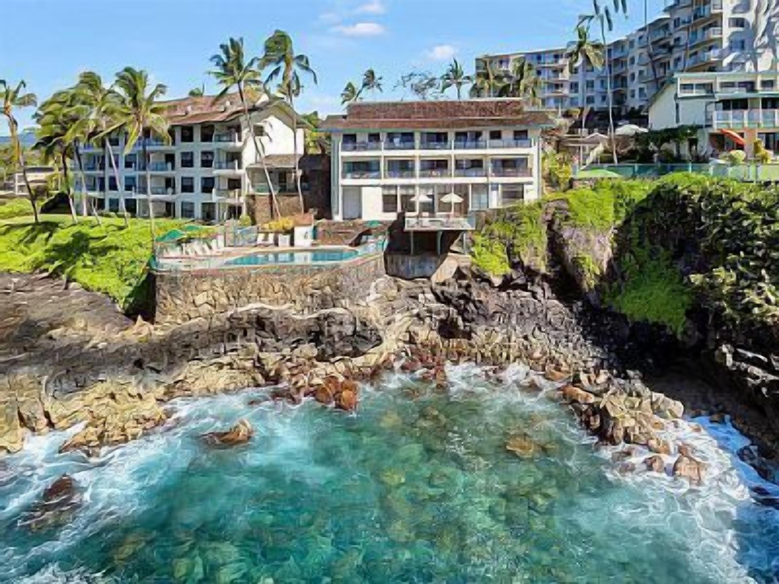 3BR on the ocean in Sunny Poipu + Athletic Club