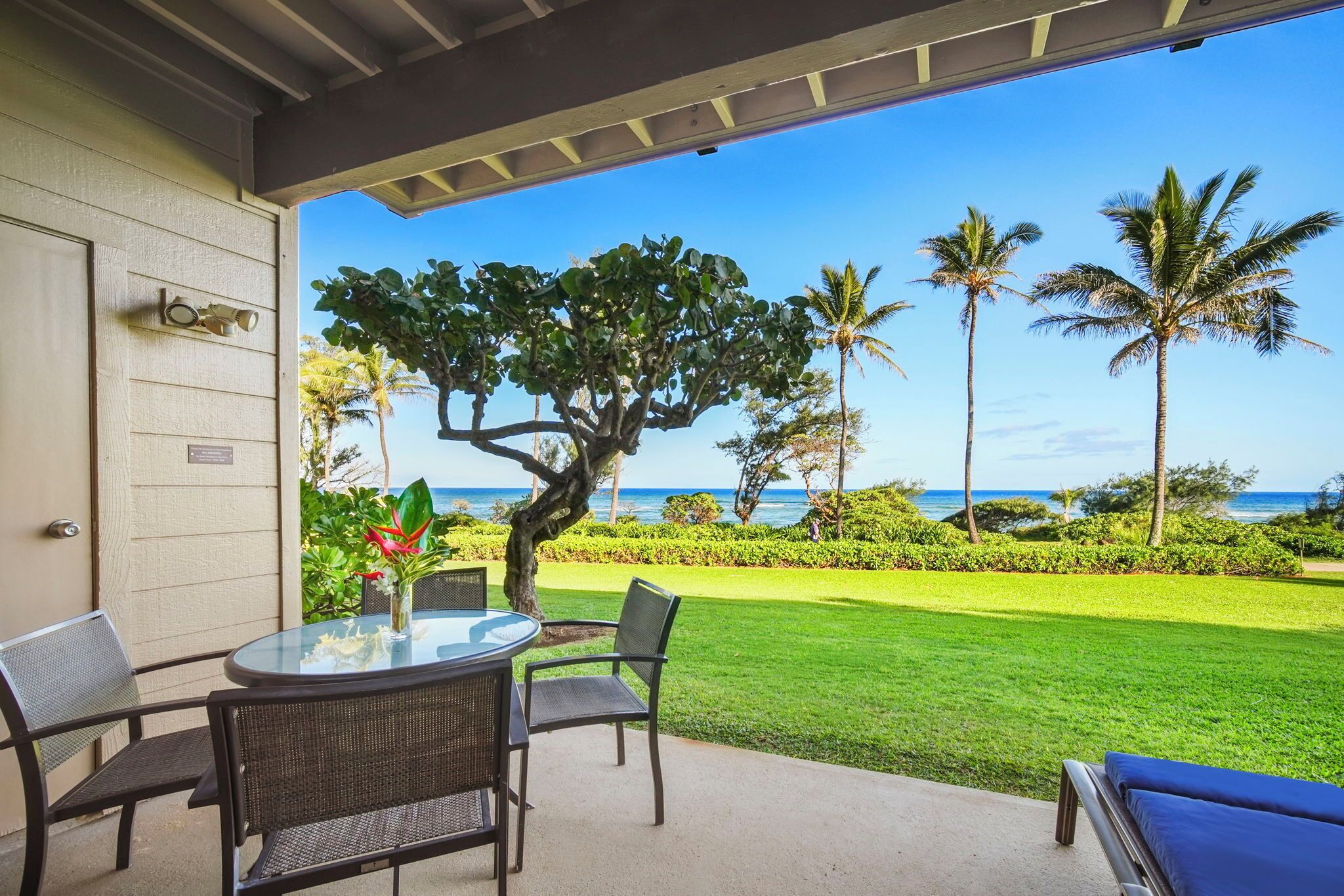 Kaha Lani #121, Oceanfront, Steps to Beach, Sunrise Views from Private Lanai