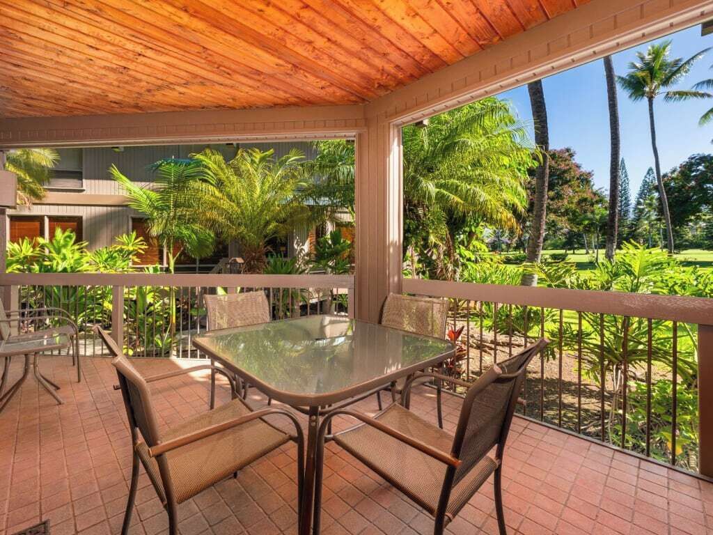 Kona Oceanfront Resort! Lanai w/Wet Bar, Full Kitchen, WiFi, Washer/Dryer Kanaloa 401