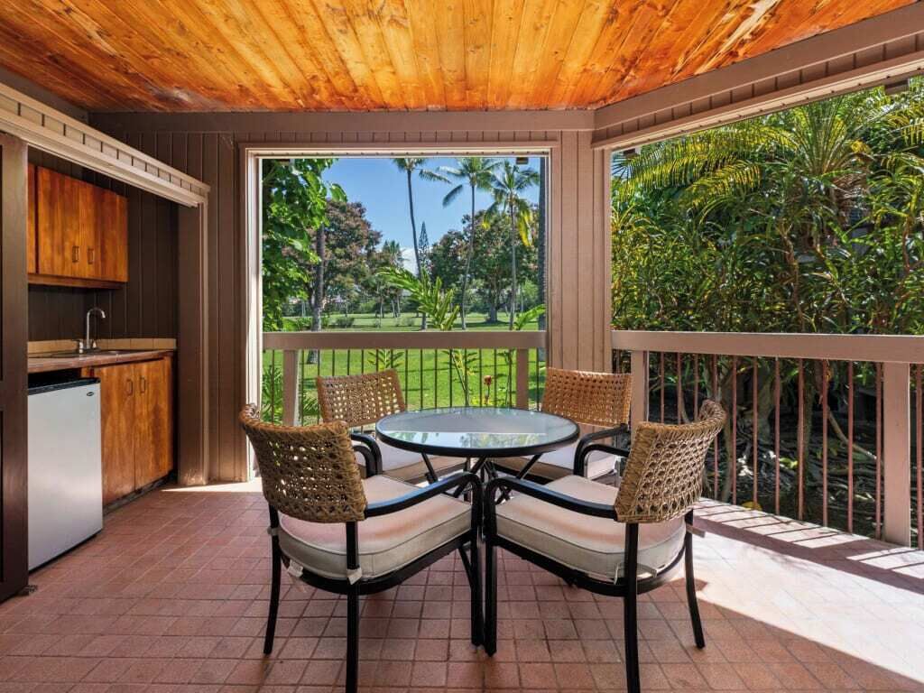 Tropical Style! Fairway View Lanai, Washer/Dryer, WiFi, Kitchen Ease, TV Kanaloa 402