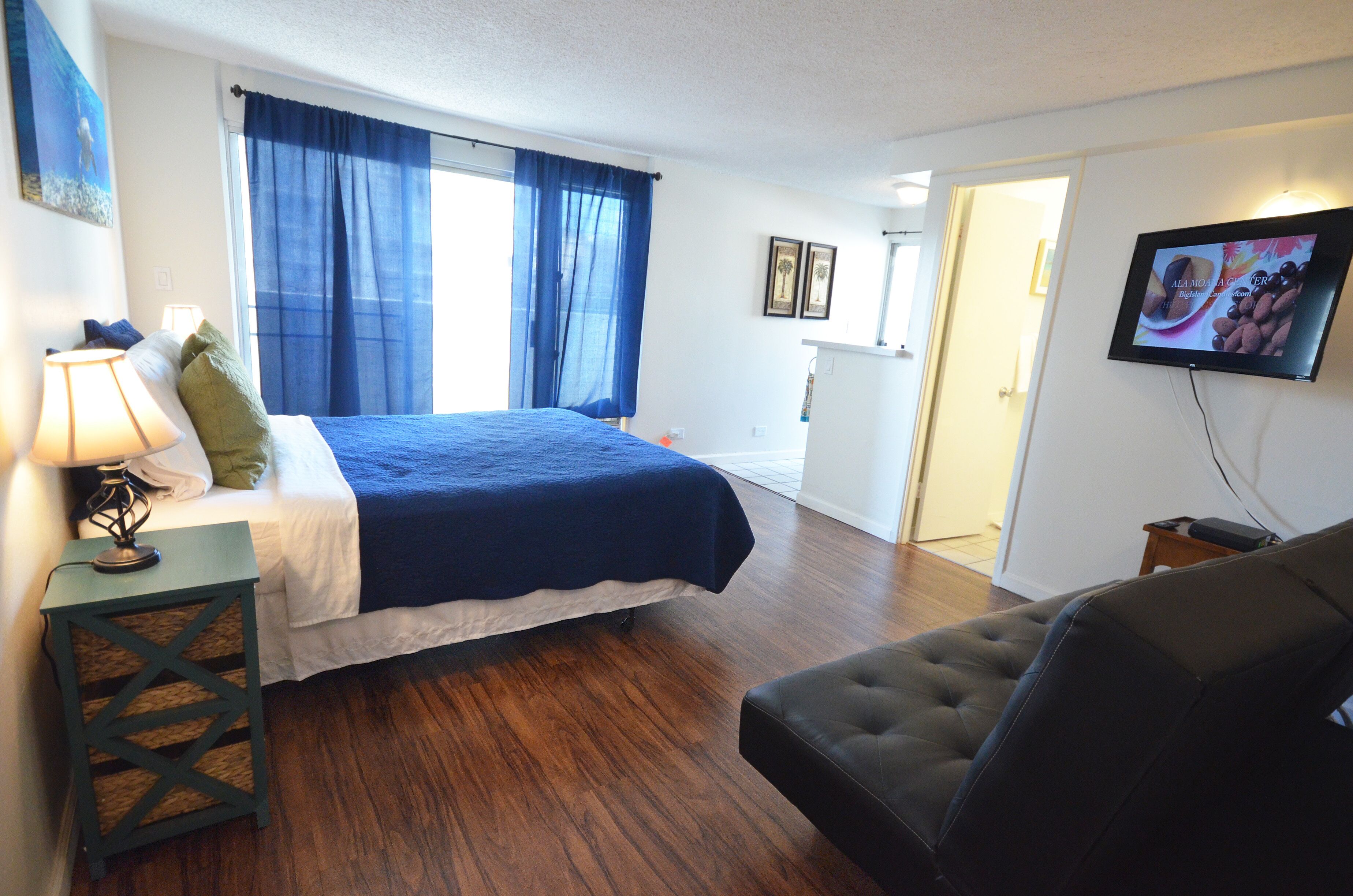 Kuhio Village 803A - Waikiki Private Getaway - 2 mins to Waikiki Beach