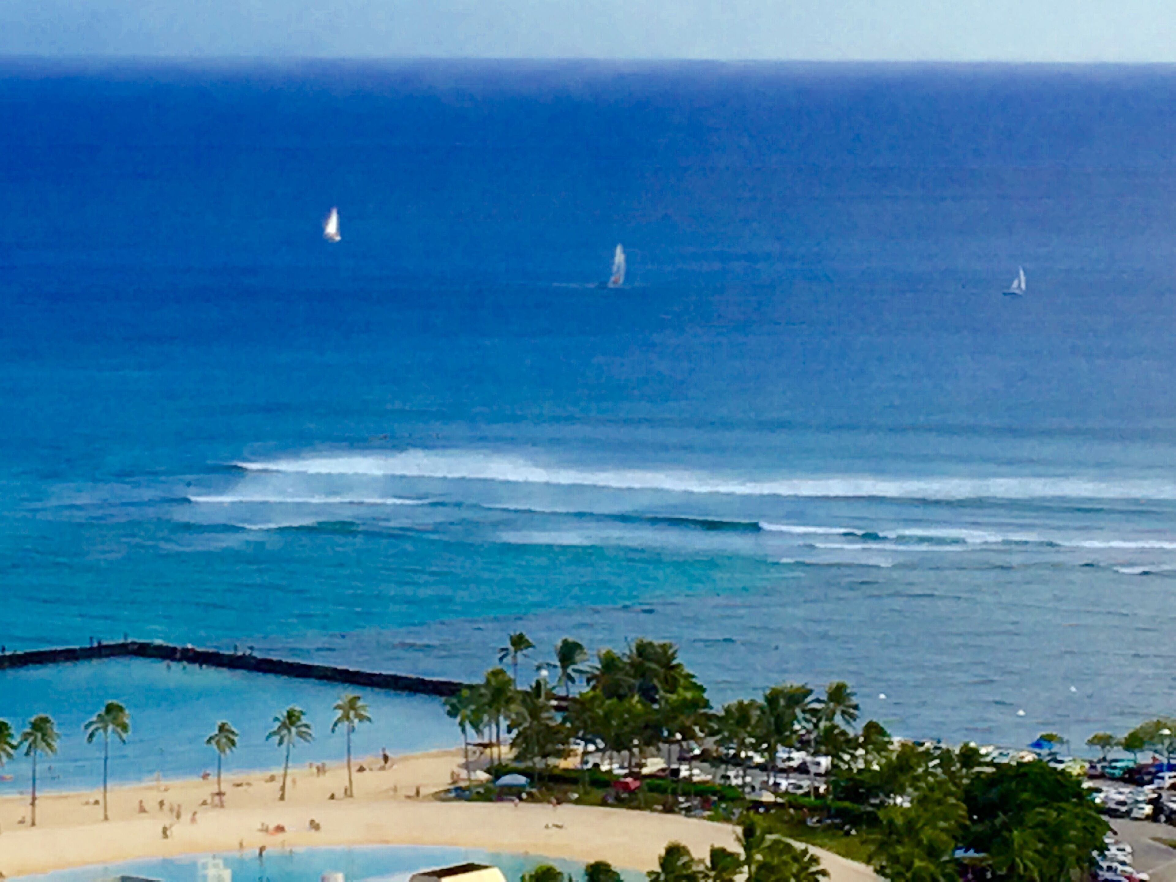Beautiful Ocean View Studio in Waikiki, Free Parking,  W&D, Special Rates