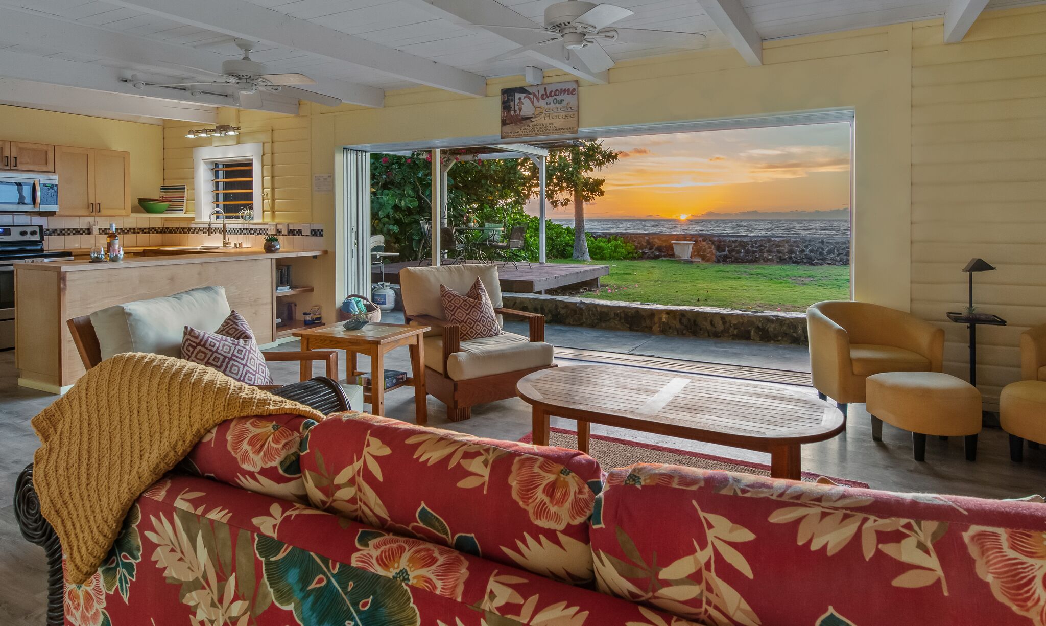 Oceanfront Hawaiian-style Beach House