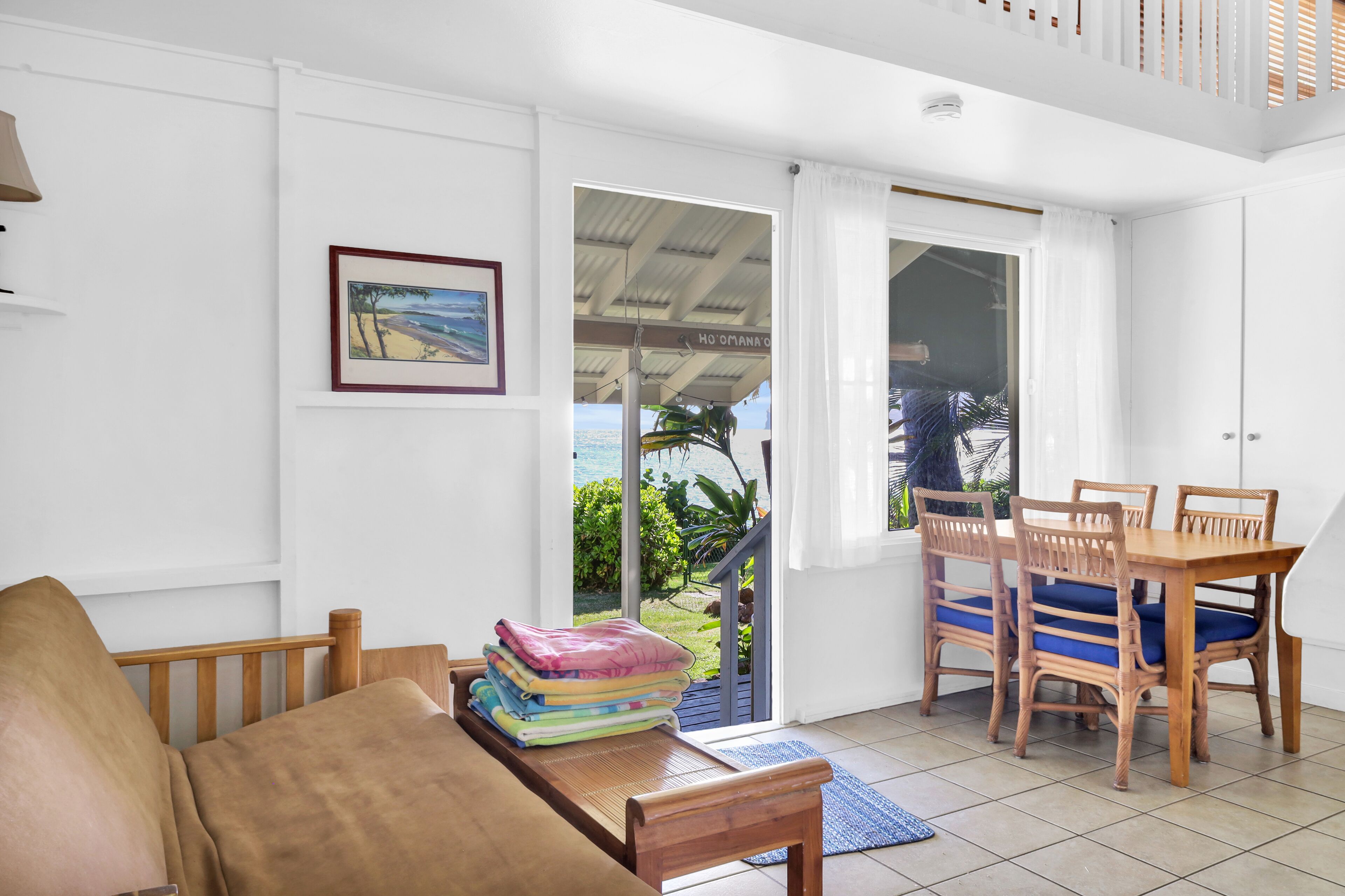 Honu Cottage:  Quiet, Oceanfront Comfort +  EPIC VIEWS!