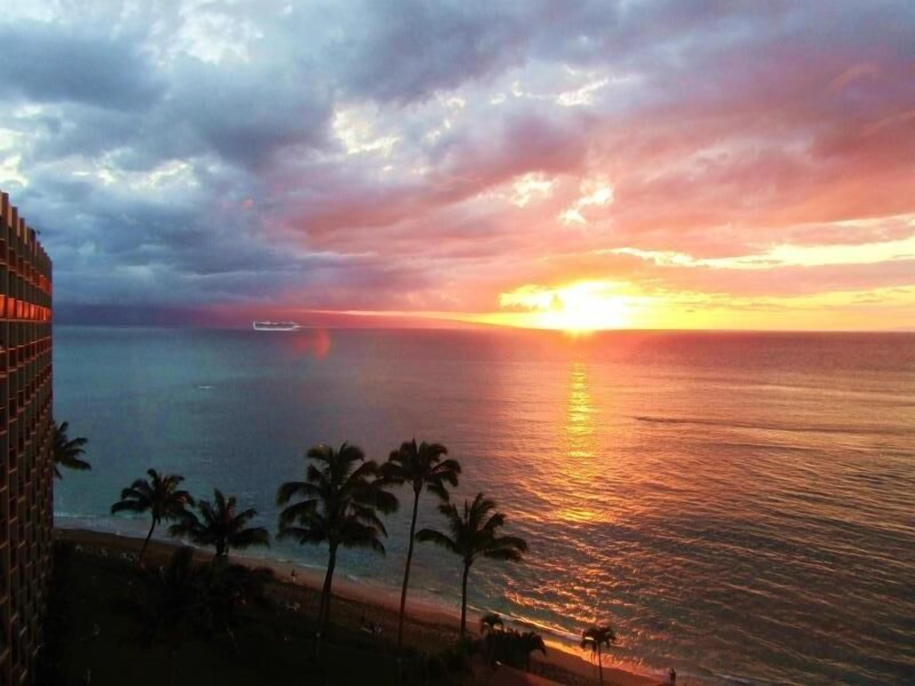 Escape To Maui! Beautiful 1 Bedroom With Amazing Ocean Views