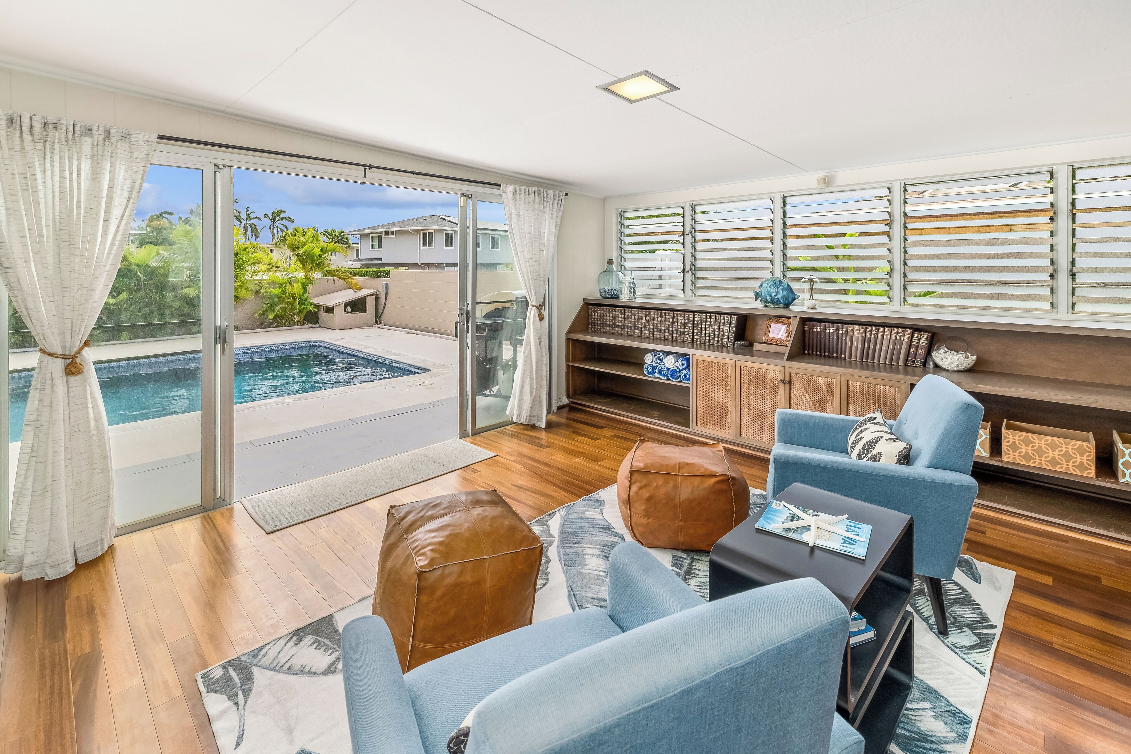 Kahala Cottage by Gather: Cottage w/ Private Pool, A/C, Walk to Beach and Shops