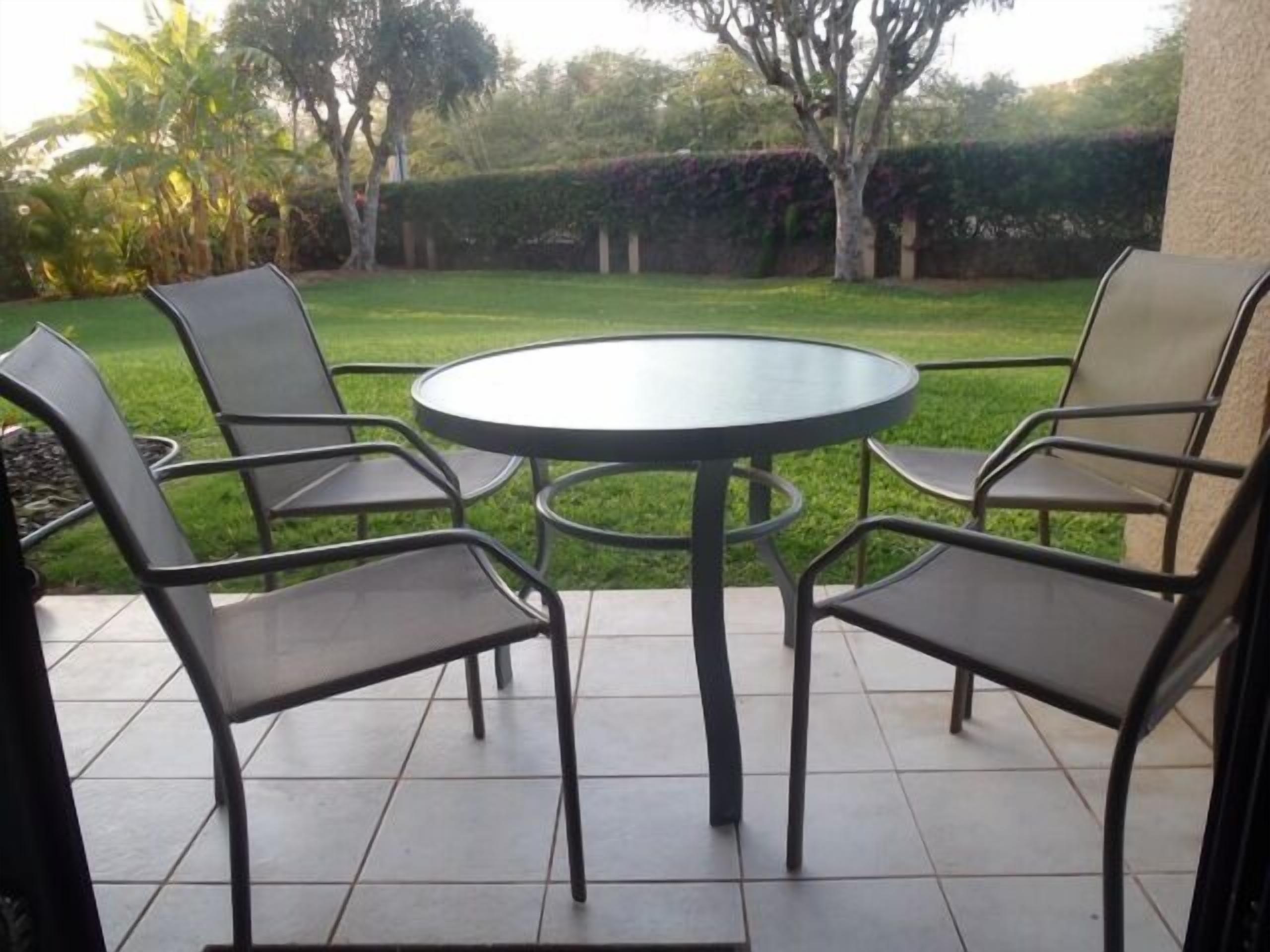 Ground floor, quiet, renovated 1 Bedroom 2 Bathroom condo