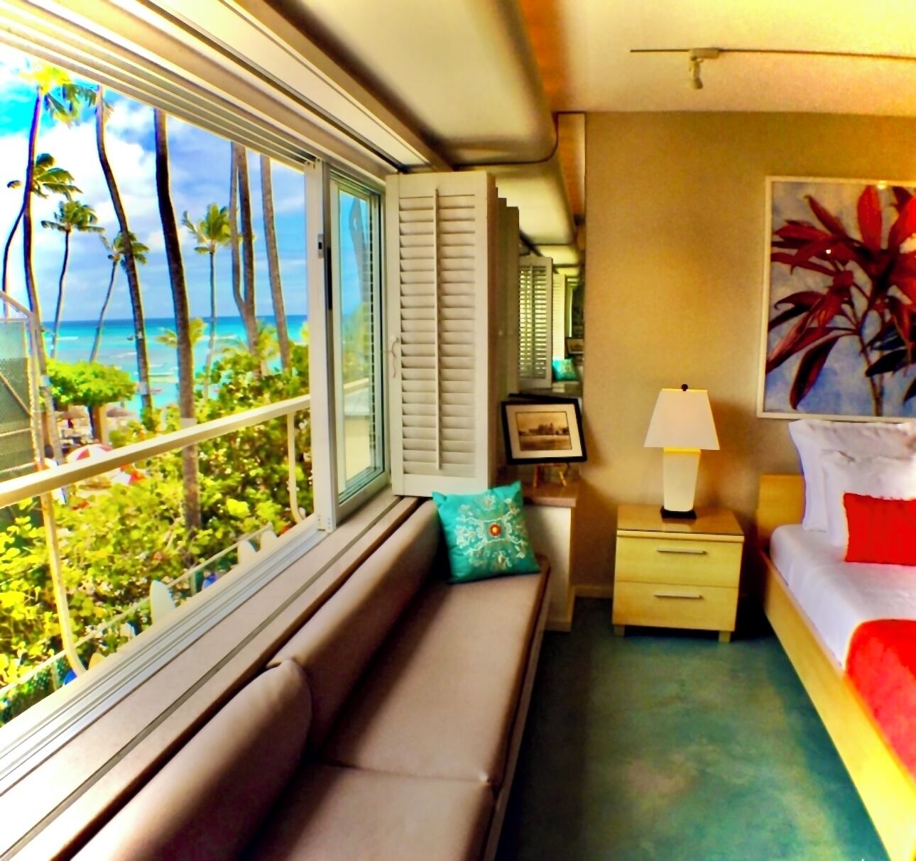 Diamondhead Beachfront Condo with your own private beach TA #114-603-2128-01