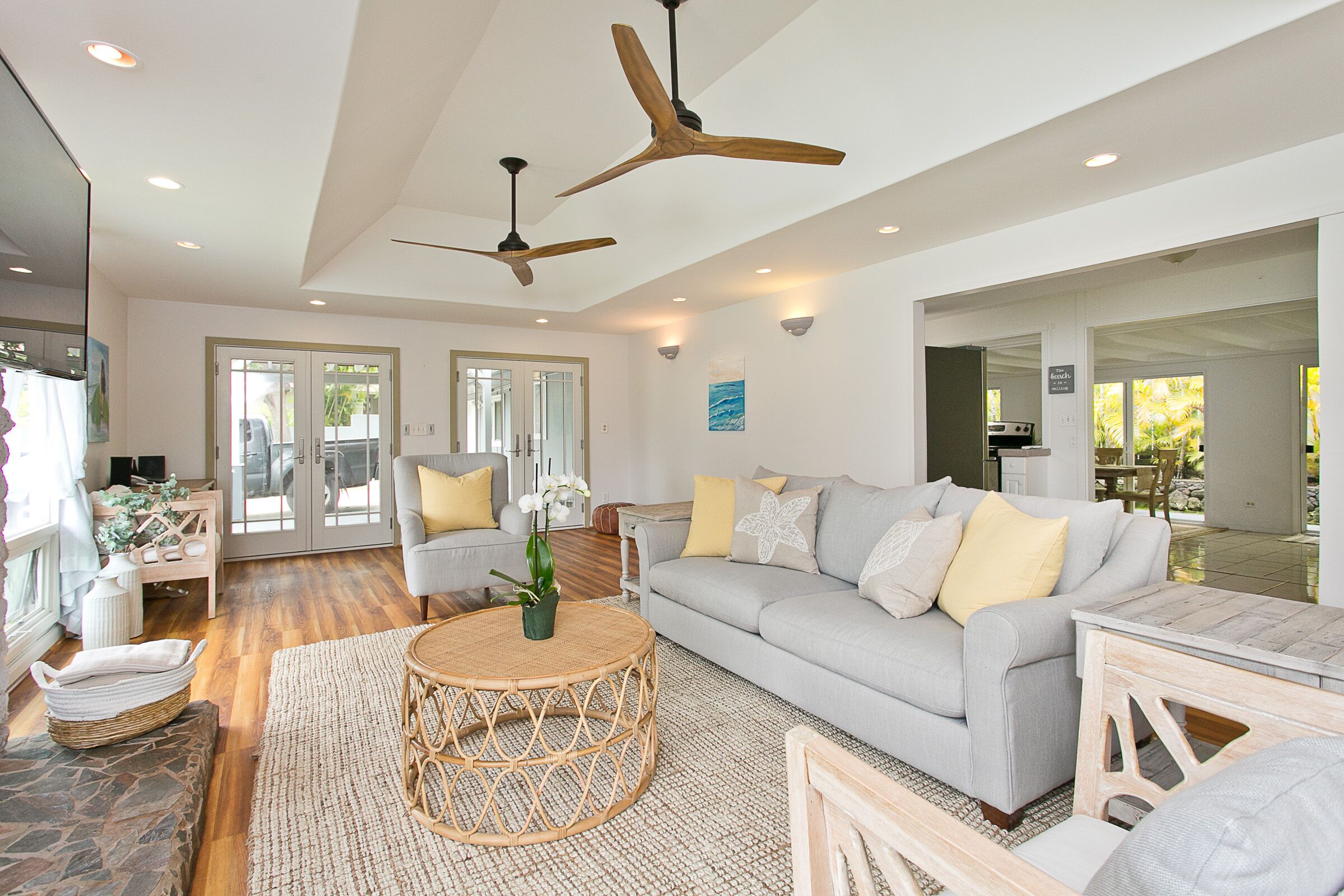 Hale Maluhia - Gorgeous Kaneohe Bay Home