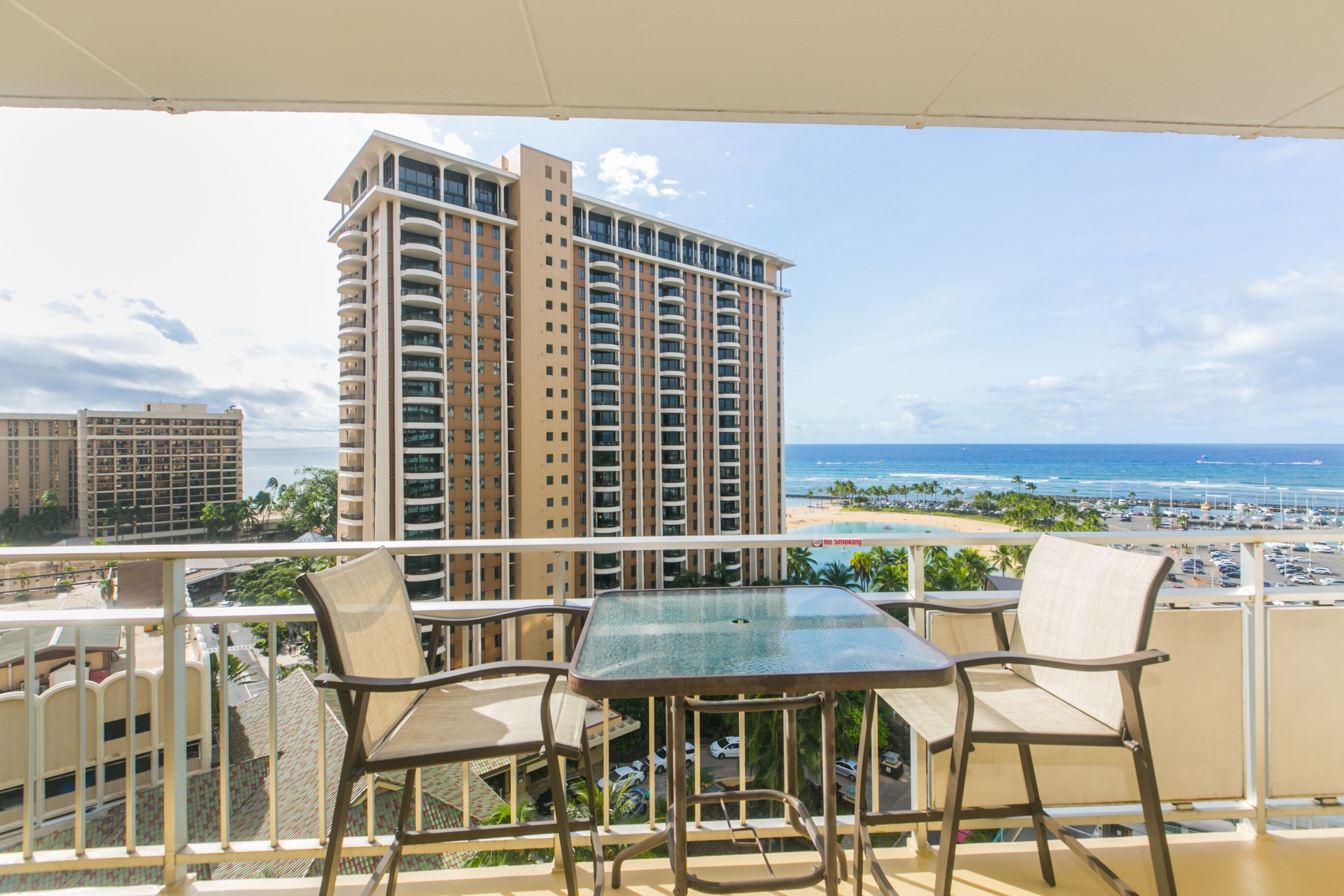 Ilikai Hotel One-bedroom Unit with am AMAZING view of the Duke Kahanamoku Lagoon and Waikiki Beach
