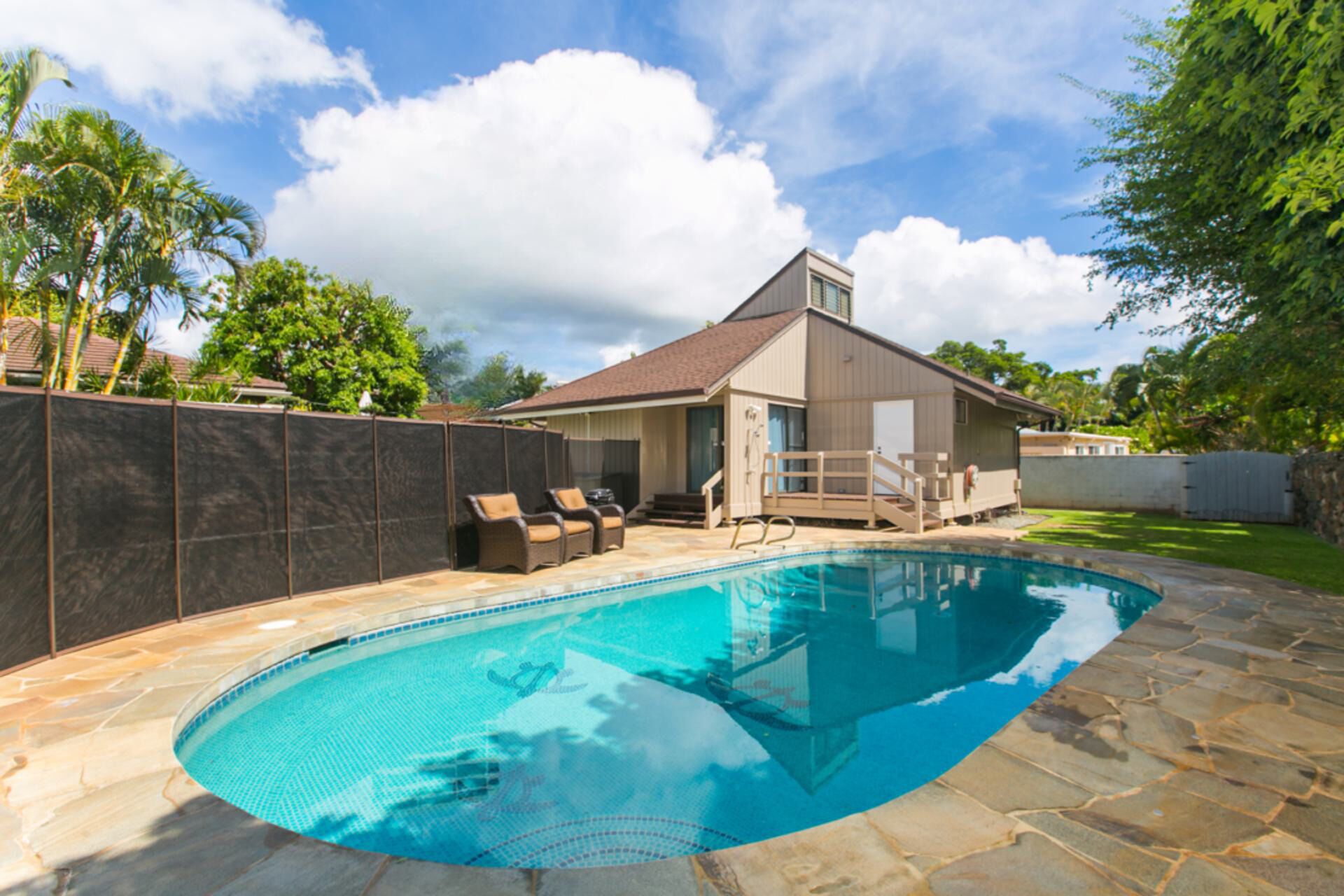 Cottage with Private Salt Water Pool