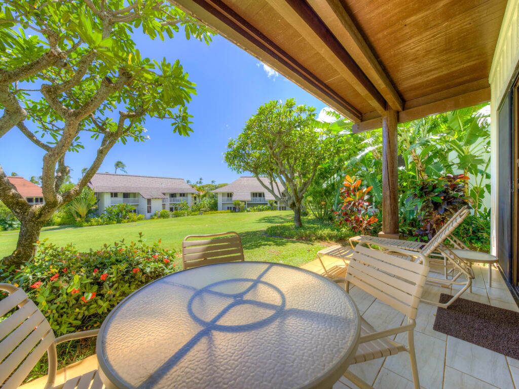 Garden Retreat w/Ground Floor Ease - Kiahuna #2115