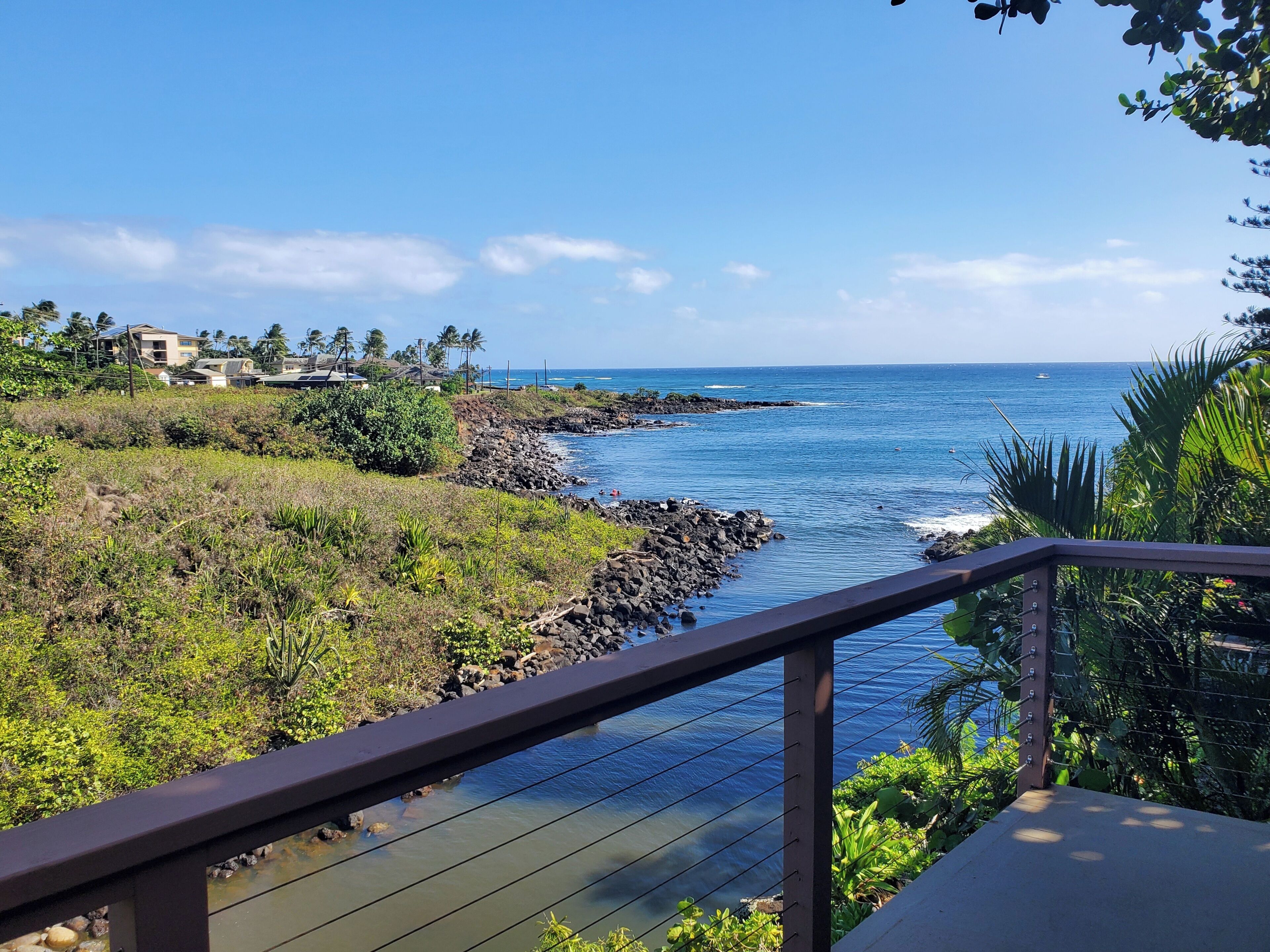 OCEANFRONT Poipu Studio - Honeymoon, AC, View Turtles from Lanai, Access to Gym