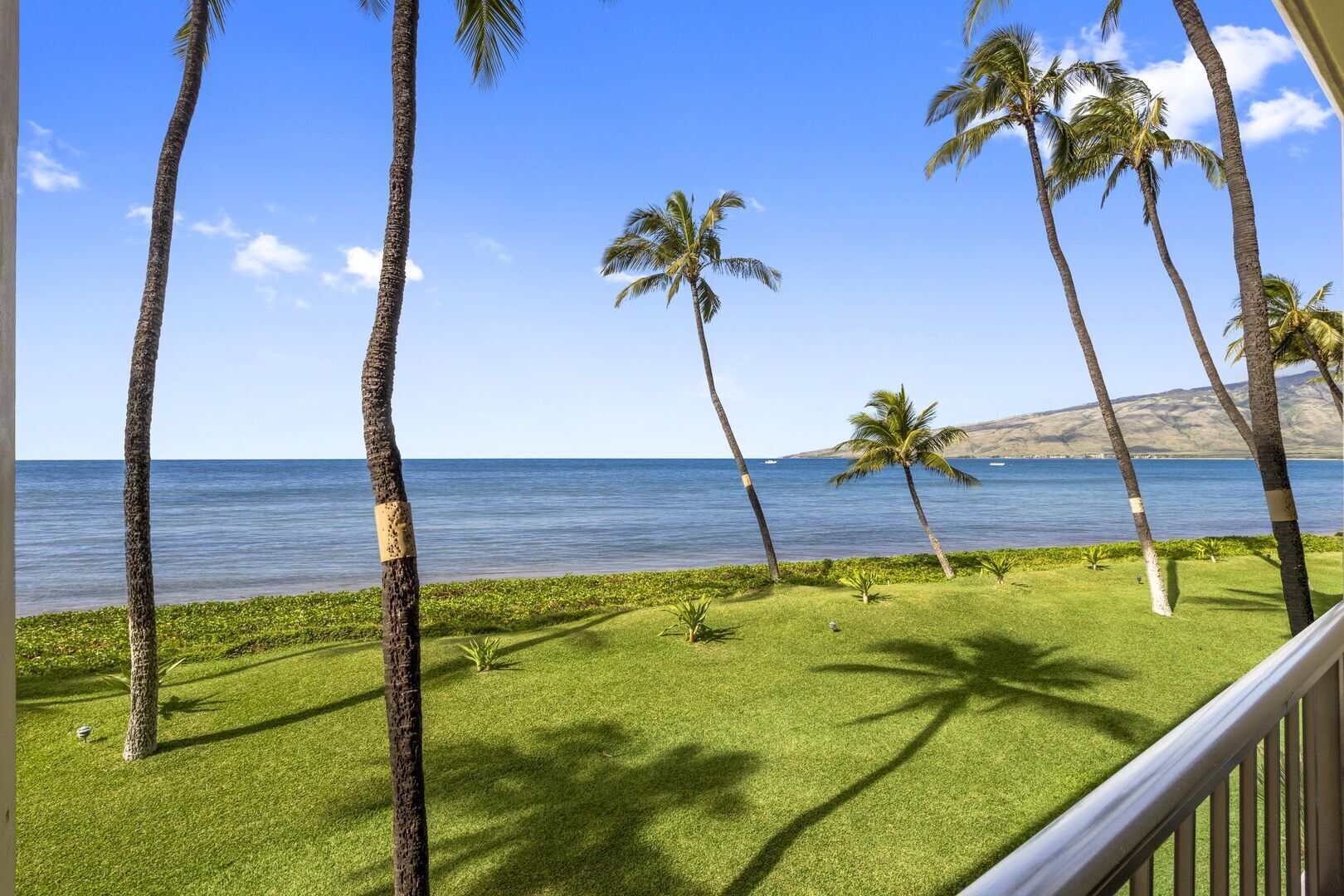 Sugar Beach 217 Front Row Ocean Views in Beautifully Upgraded Beachfront Condo Home