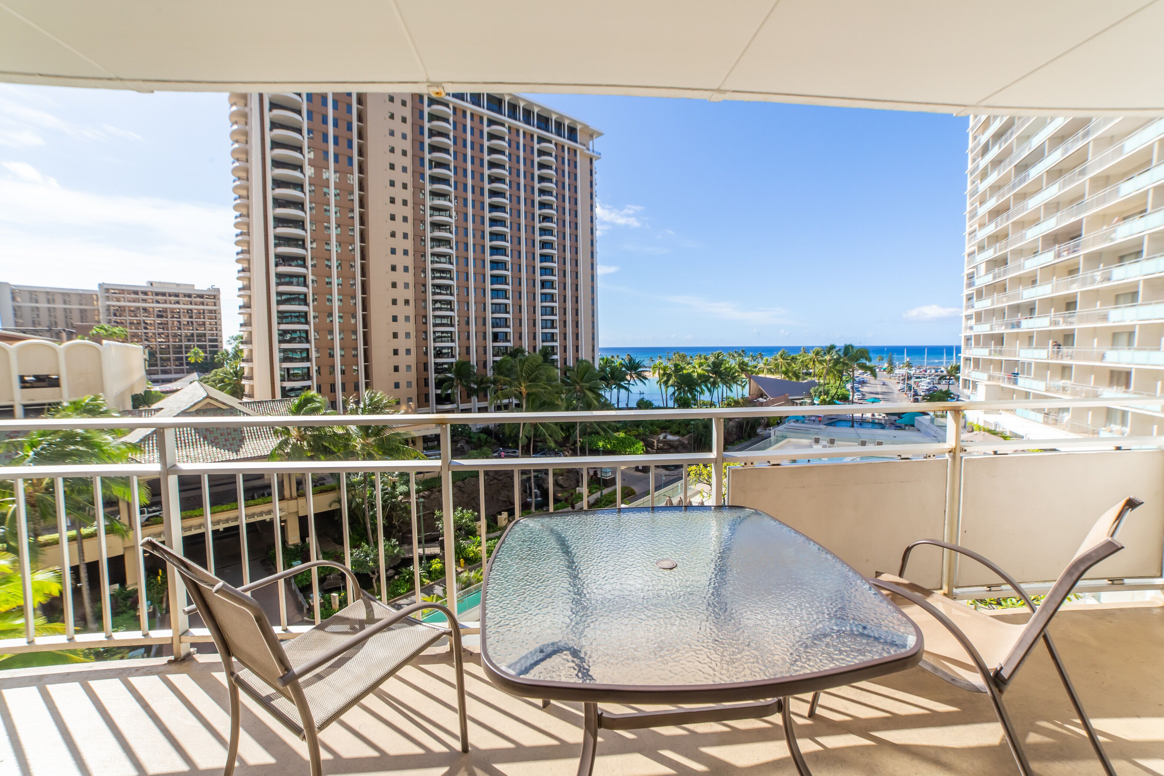 Famous Ilikai Ocean View Luxury Condo! NO RESORT FEES! FREE WIFI