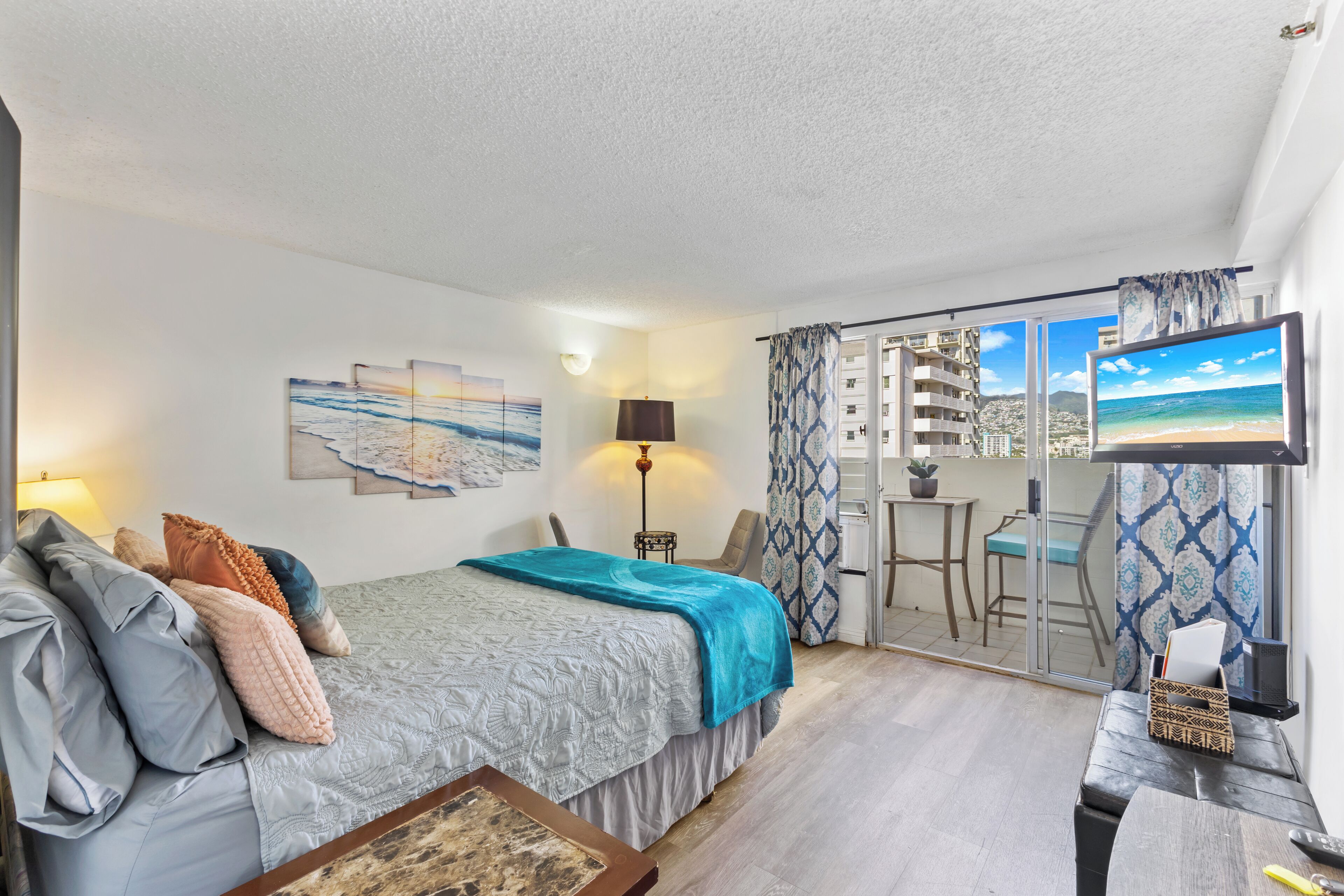 Studio Steps From Waikiki Beachn