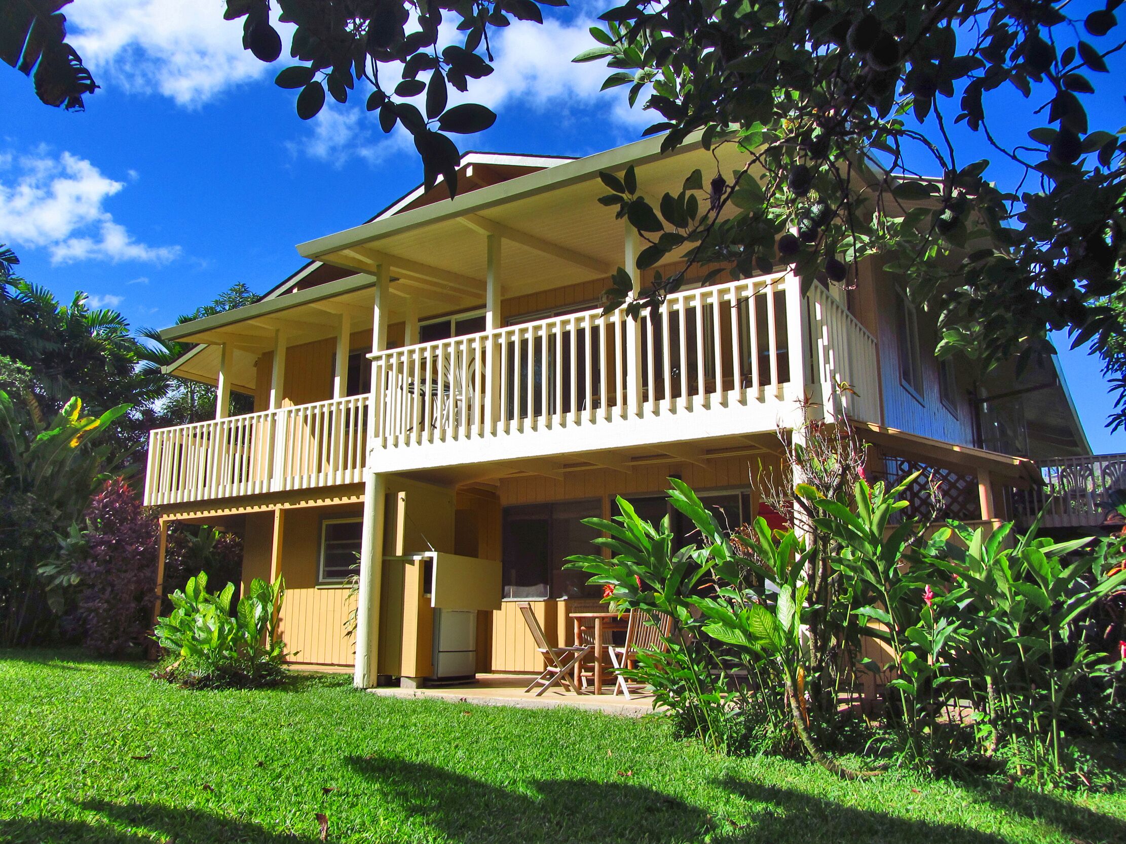 Beautiful Secluded Hanalei Home One Block to Beach at Magnificent Hanalei Bay