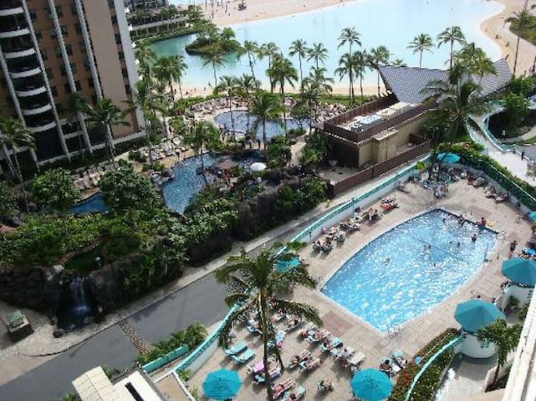 Ilikai-**New Listing*- Beautiful Ocean and Lagoon Views on high floor