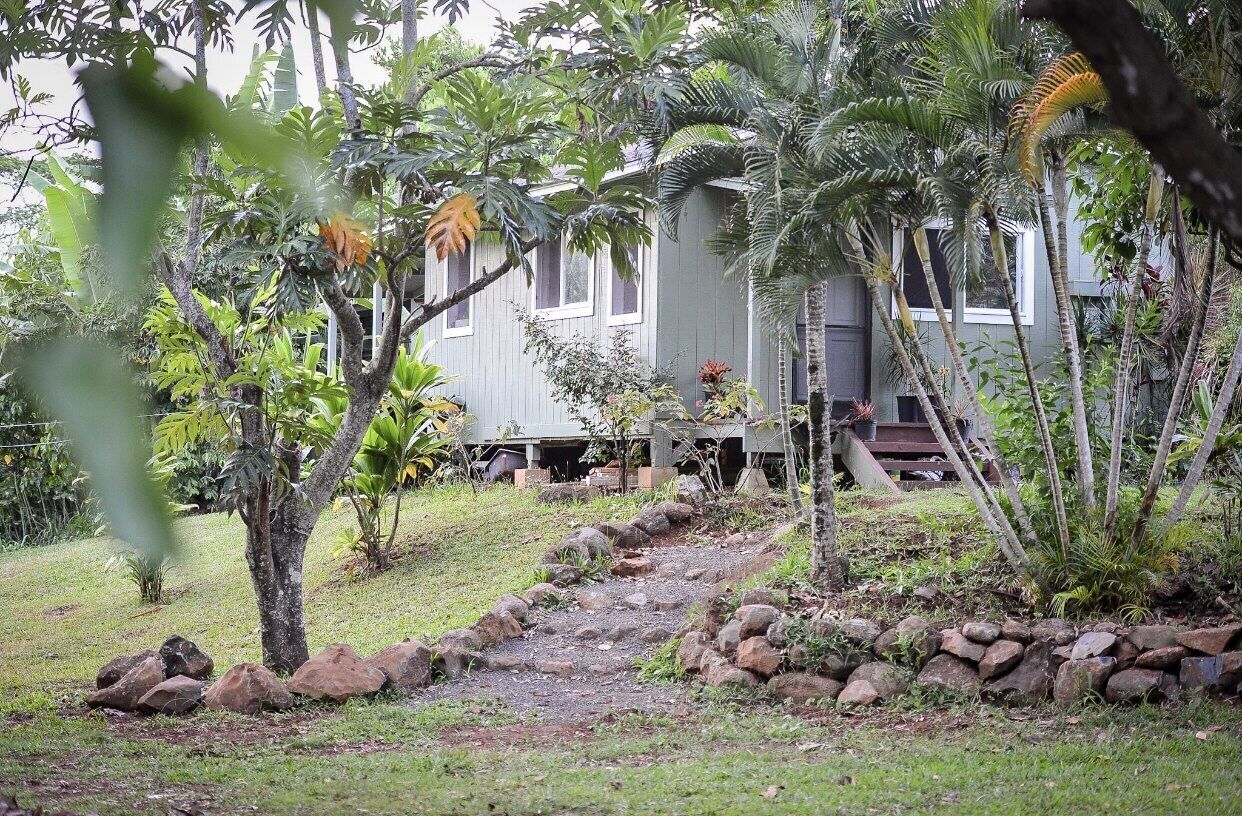 Sweet Country Cottage