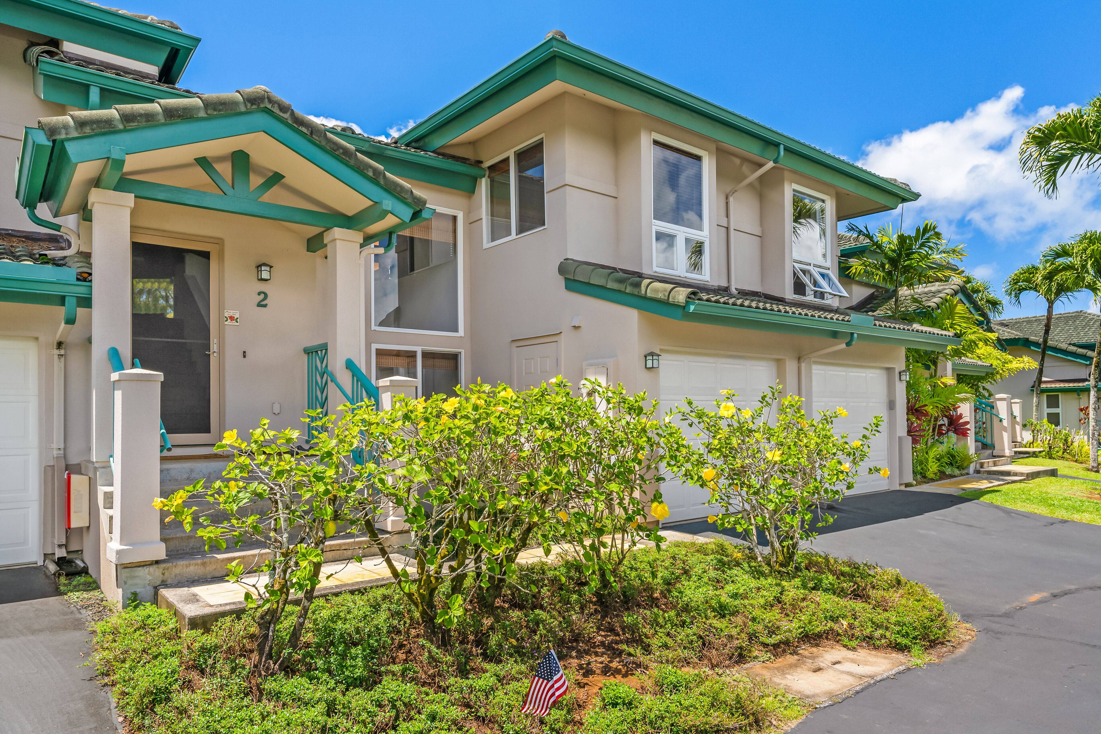 Three bed three bath luxurious townhome in gated Princeville community