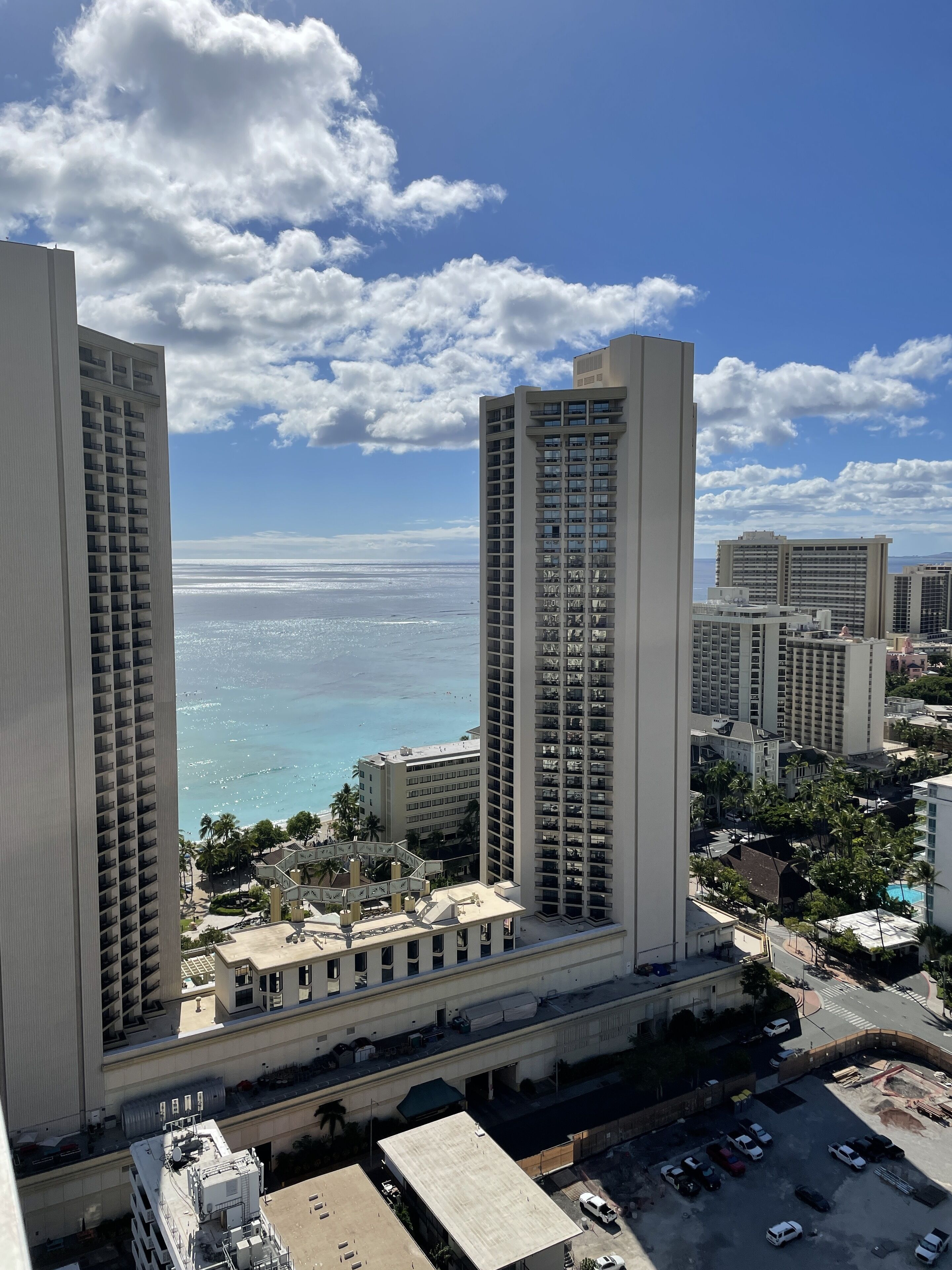 Pacific Monarch Top Floor Condo with Ocean, City and Mountain Views!