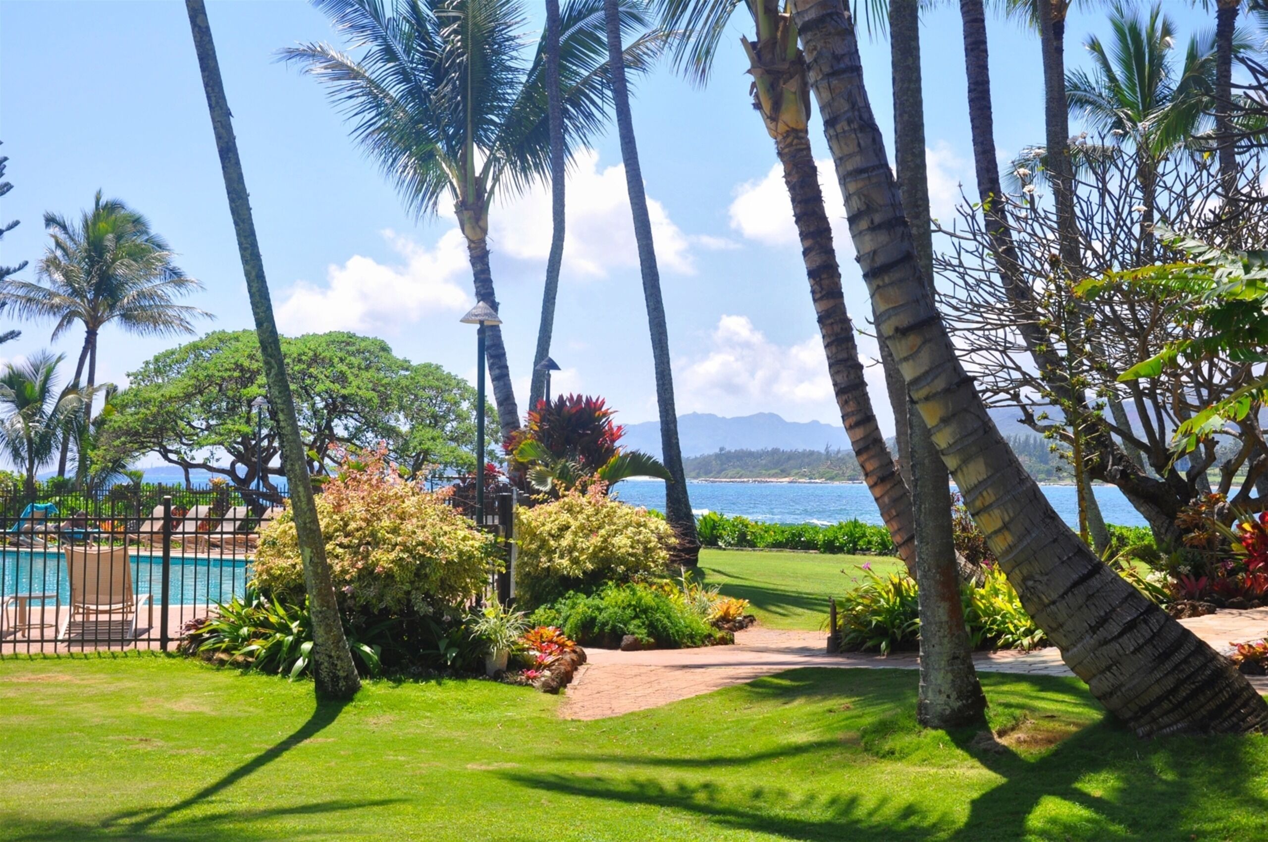 Lae Nani 214. A/C throughout this Ocean Front Condo and only a few steps to the Beach