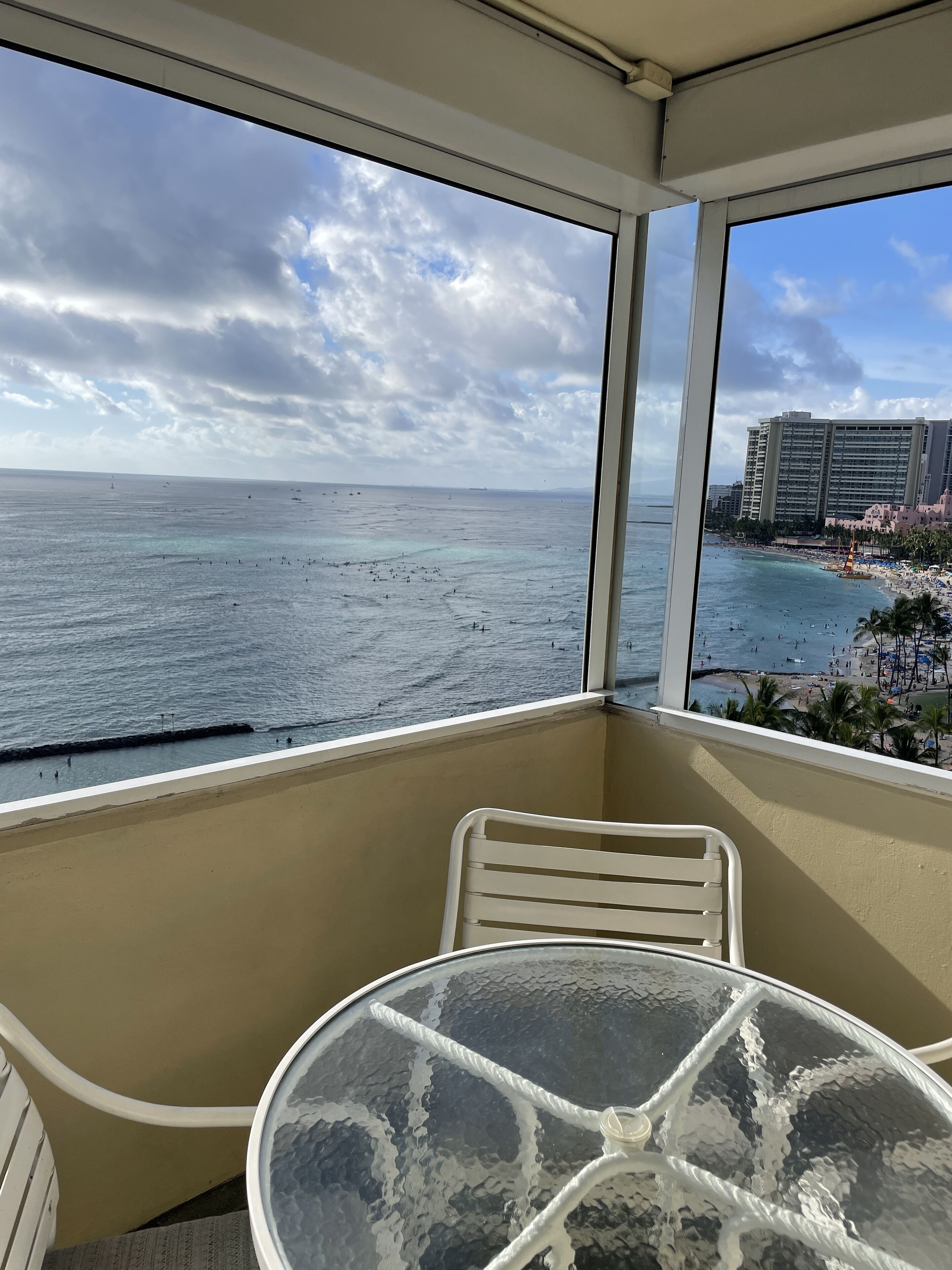 Foster Tower Ocean Front One Bedroom w/direct Ocean Views