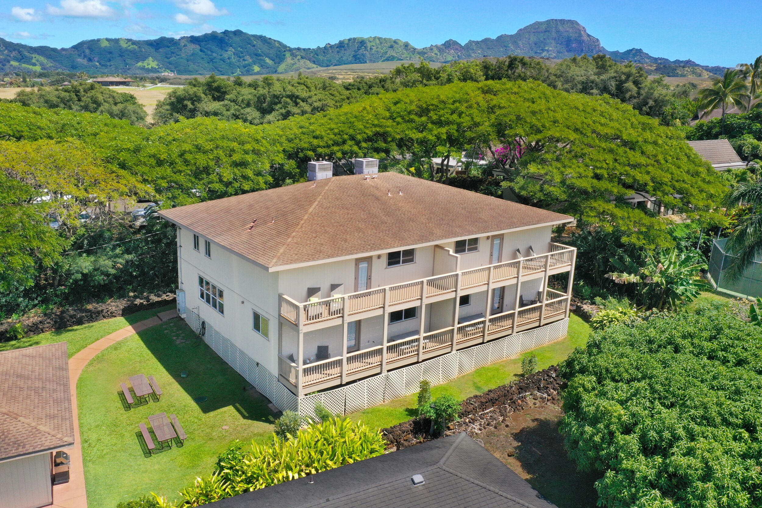 Pane Makai Poipu Beach House - Steps to the Beach!