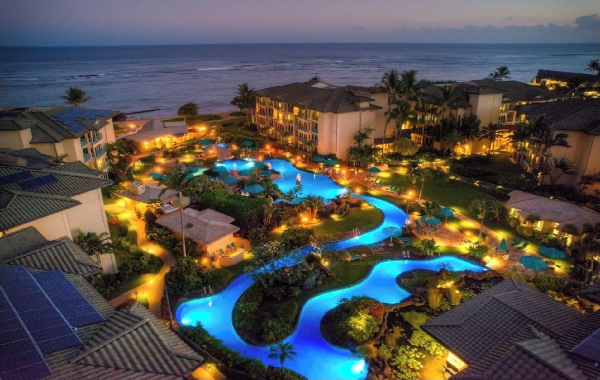 A BEAUTIFUL OCEAN FRONT RESORT CONDO!