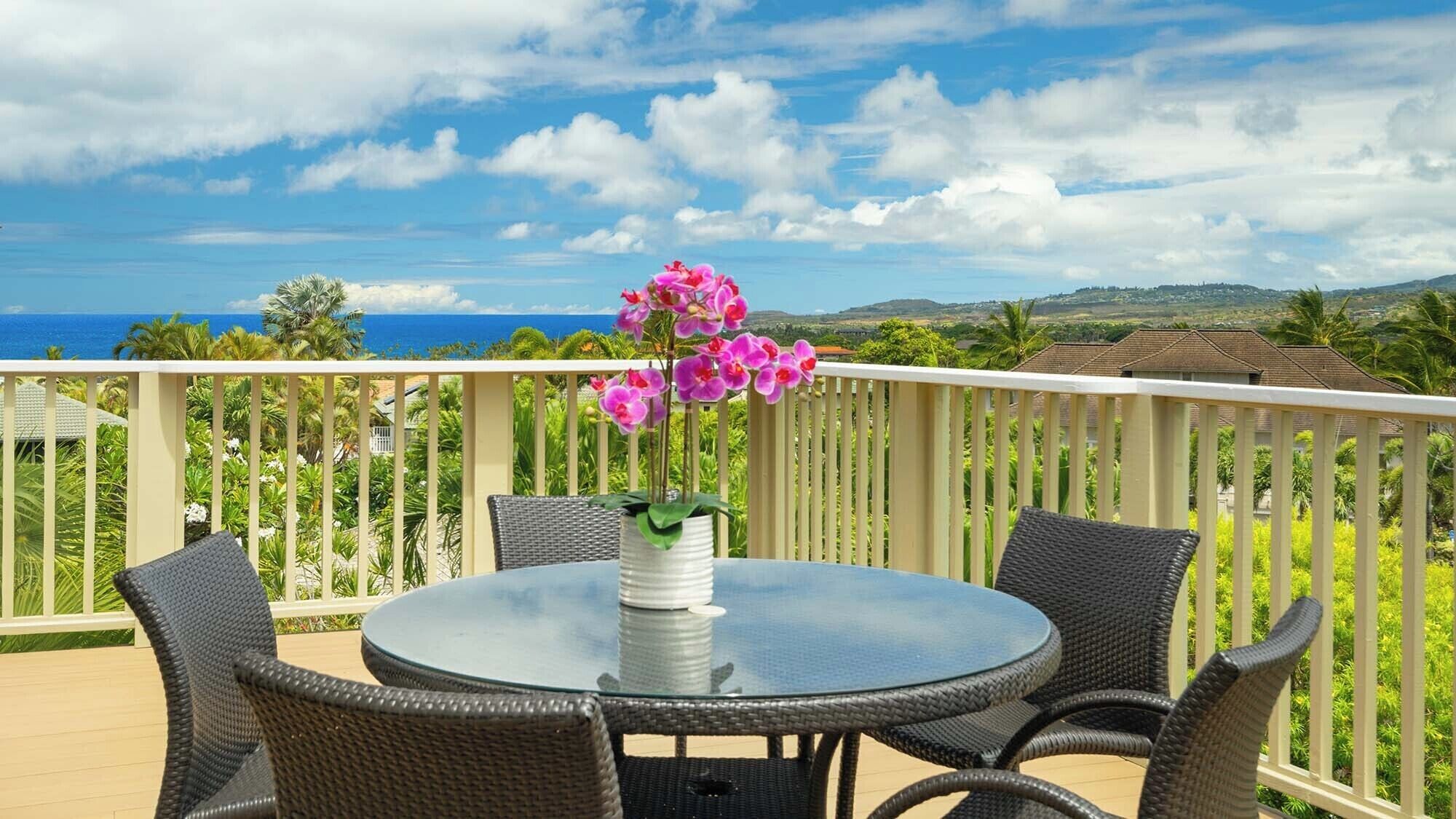 Hale Anuenue By Parrish Kauai - AC & walk to Poipu Beach!