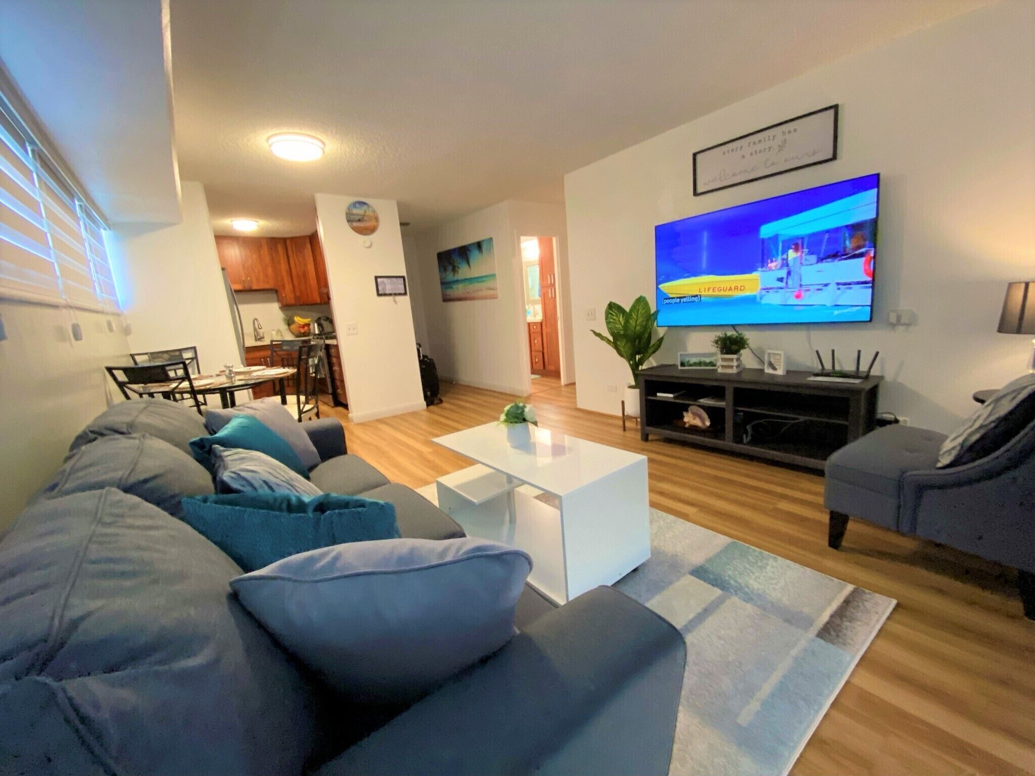 Cozy Condo At Waikiki Beach 2 Beds & 2 Baths, with 1 free parking space
