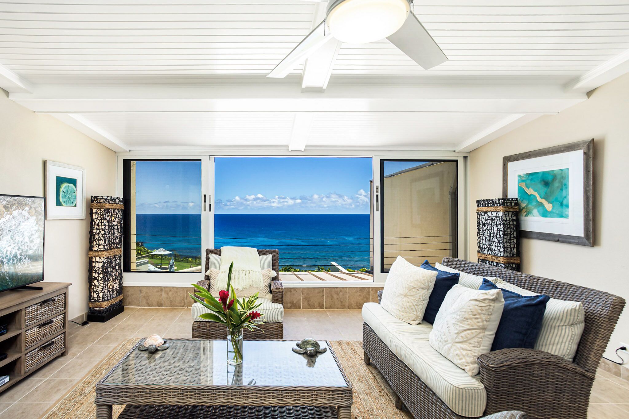 Hawaii Life Rentals Presents Puu Poa 302